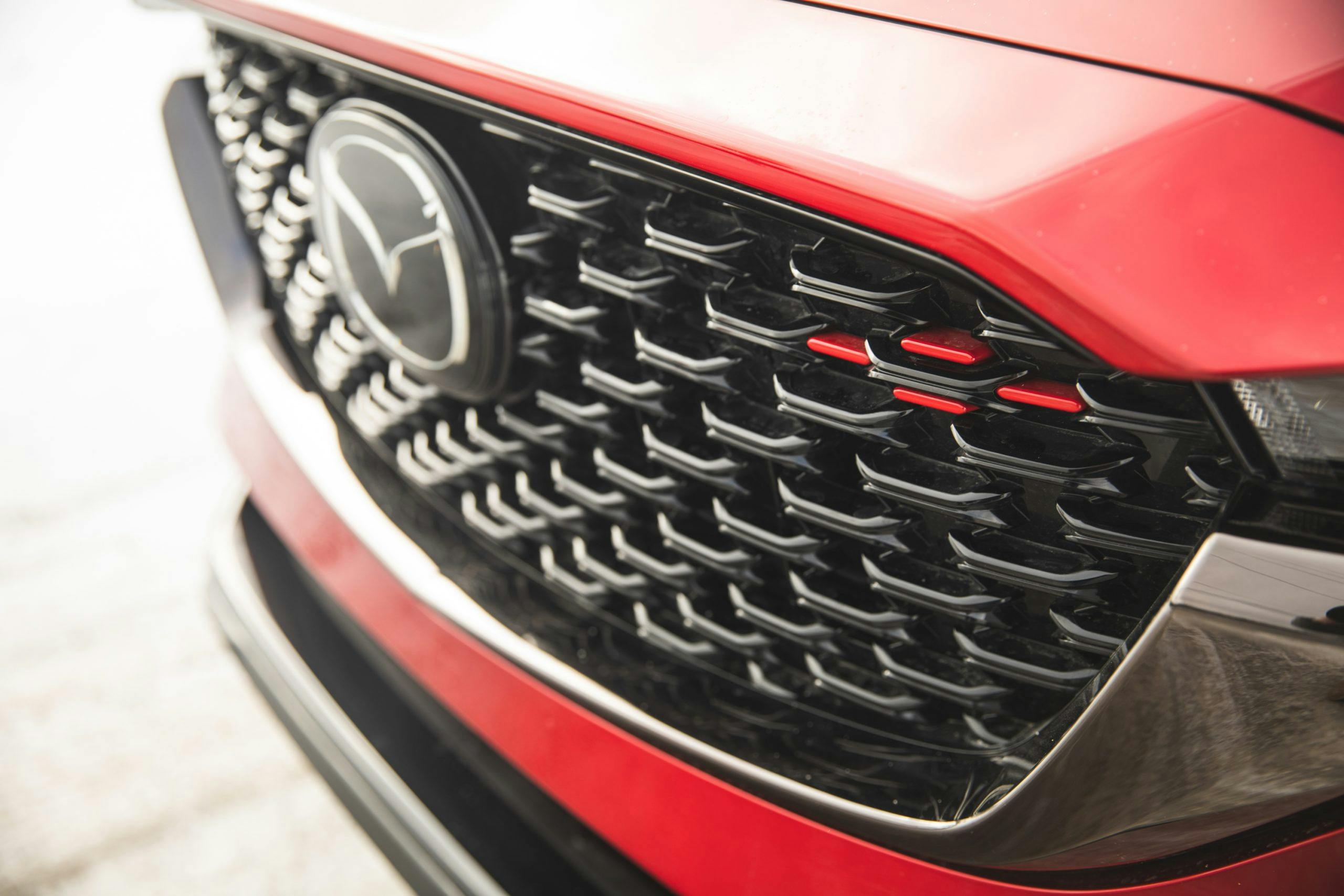 2022 Mazda CX-5 Turbo AWD front grille detail