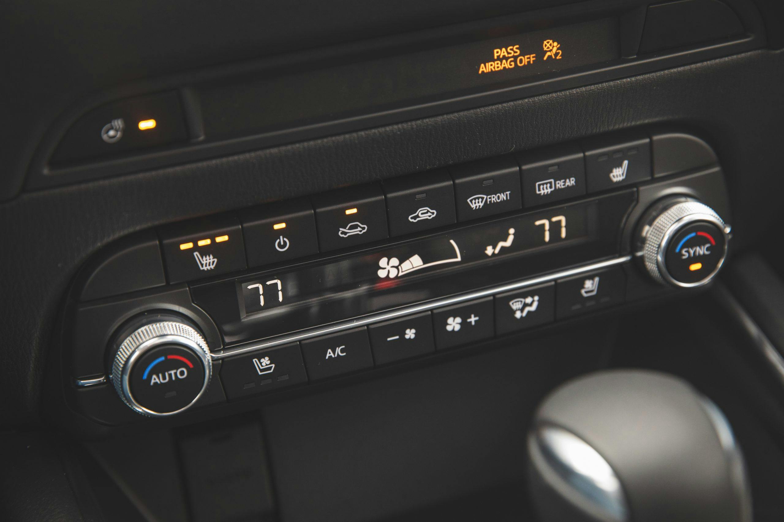 2022 Mazda CX-5 Turbo AWD interior climate controls