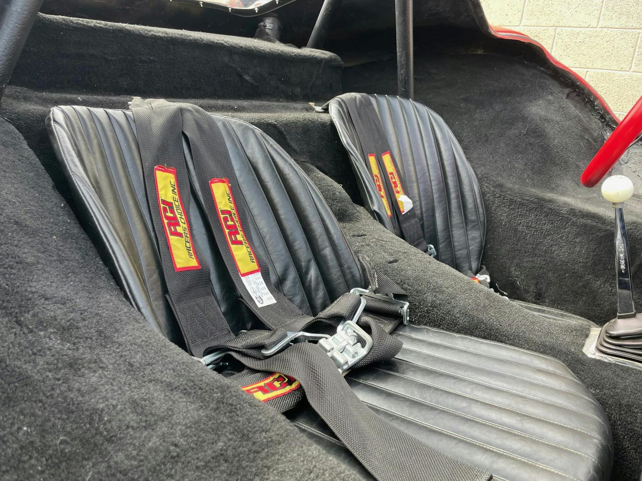 Bill Thomas Cheetah Coupe Replica interior seats