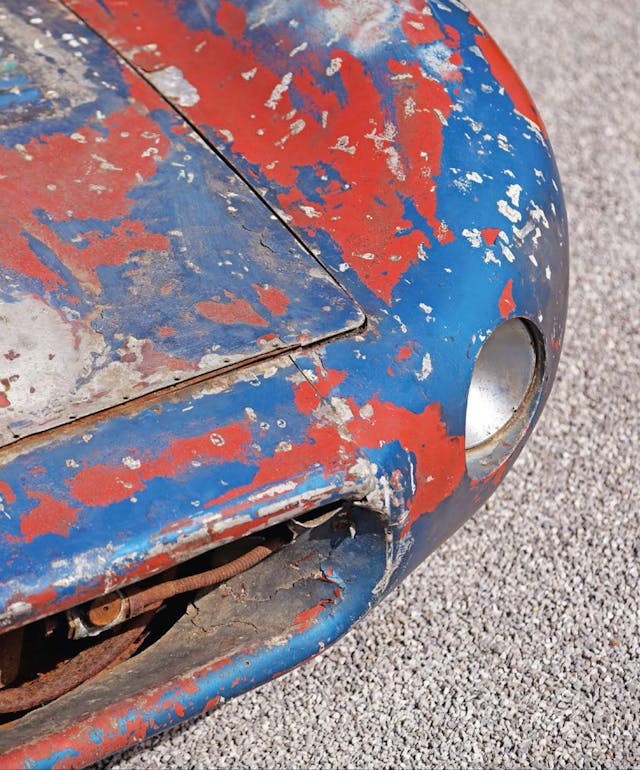 Citroen 2CV Barchetta front end closeup vertical