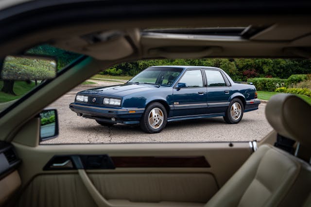 1989 Pontiac 6000STE AWD front three-quarter