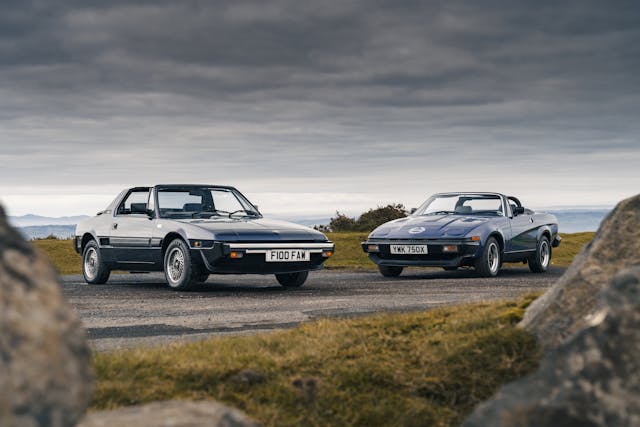 Fiat X19 vs Triumph TR7 front group