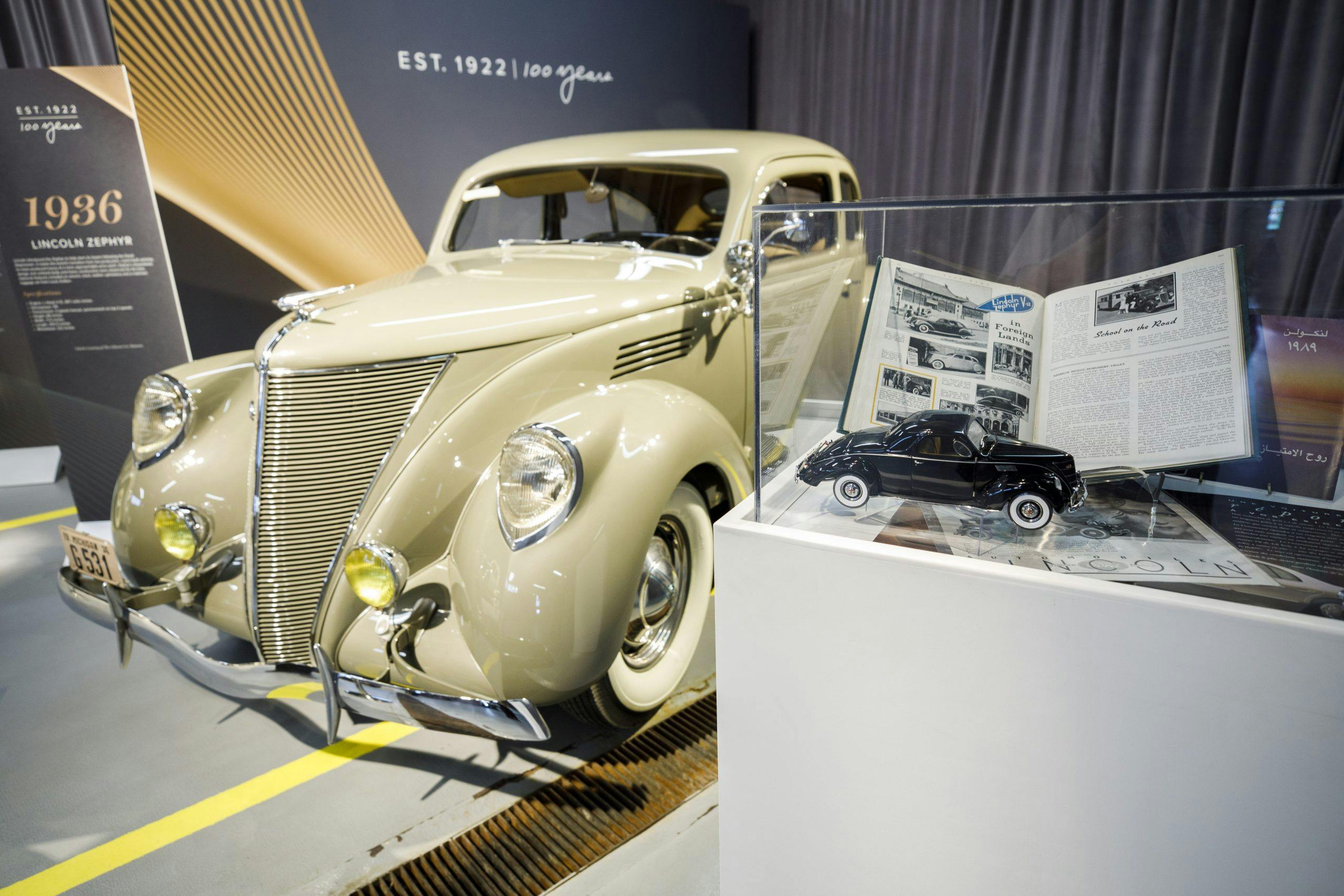 1936 Lincoln Zephyr 2 door sedan