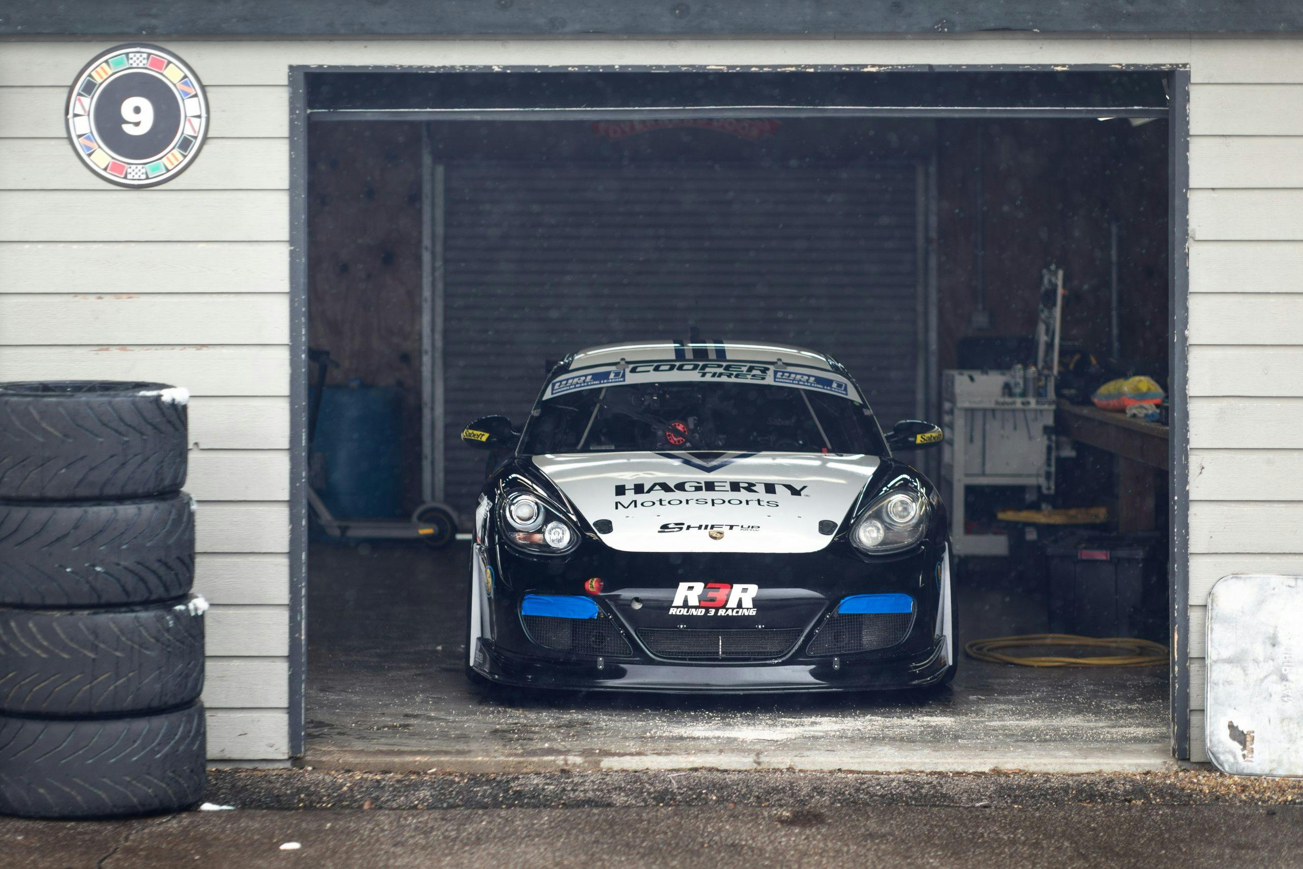 Mid-Ohio WRL racing hagerty porsche garage