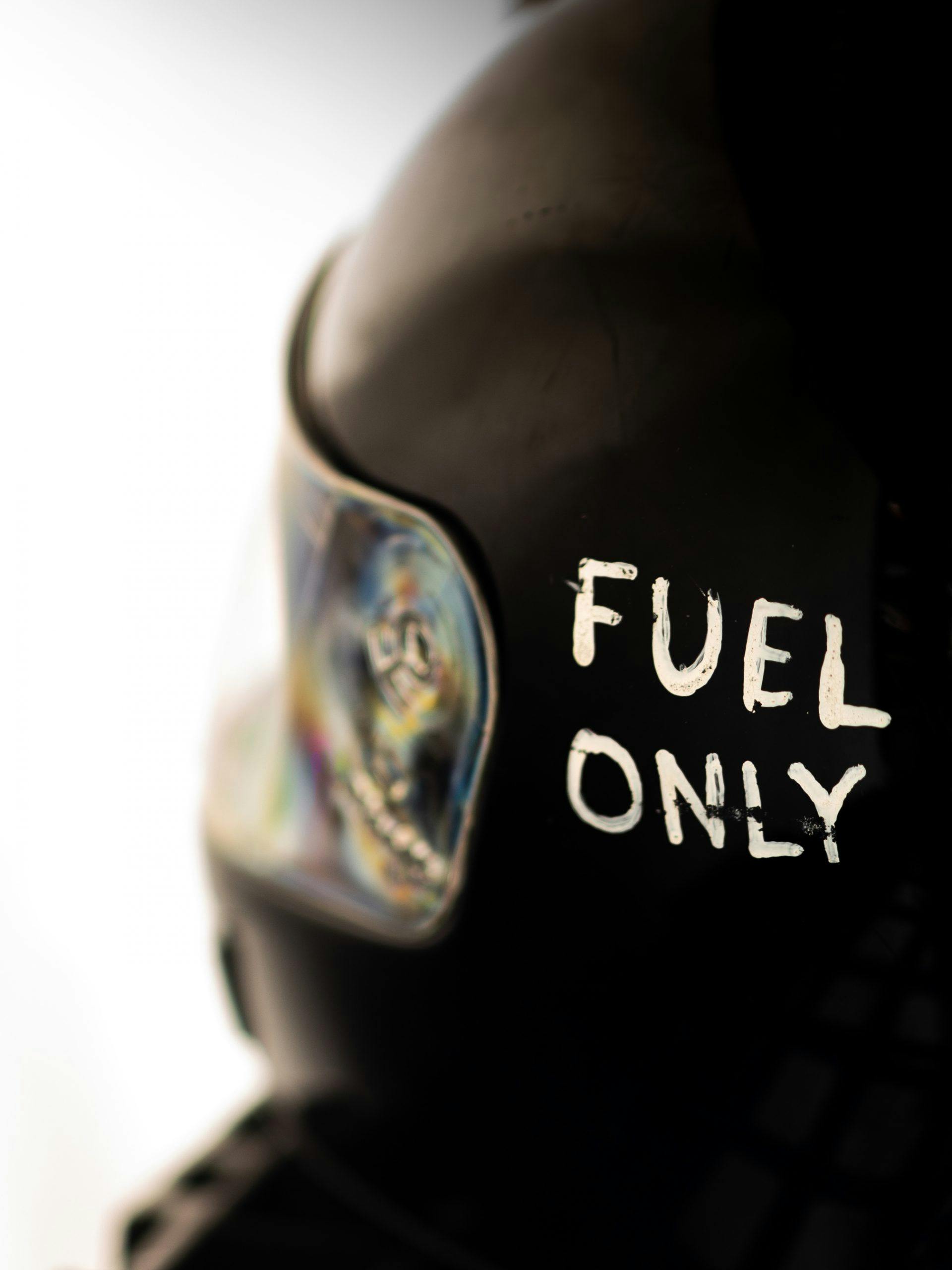 Mid-Ohio WRL racing fuel only helmet detail