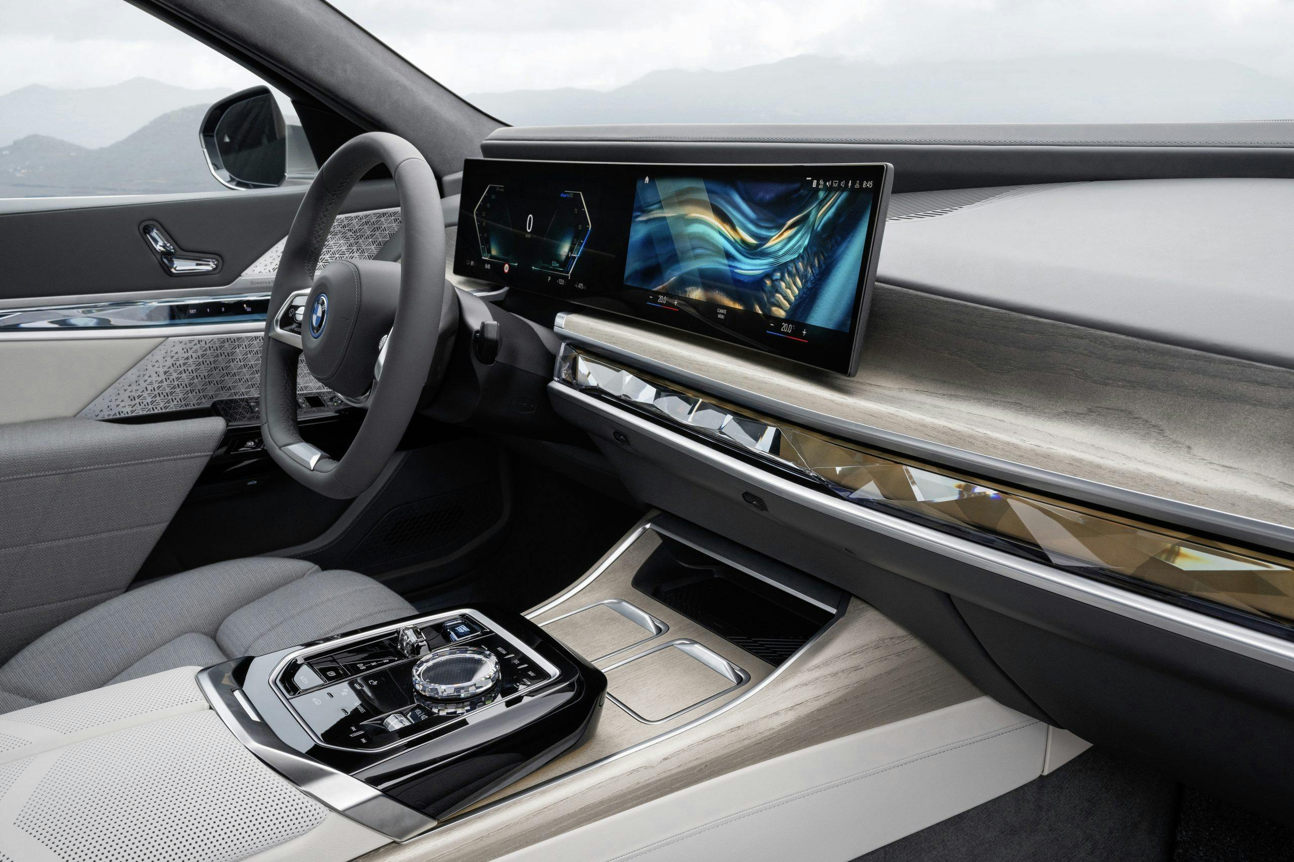 BMW 7-Series interior front angle