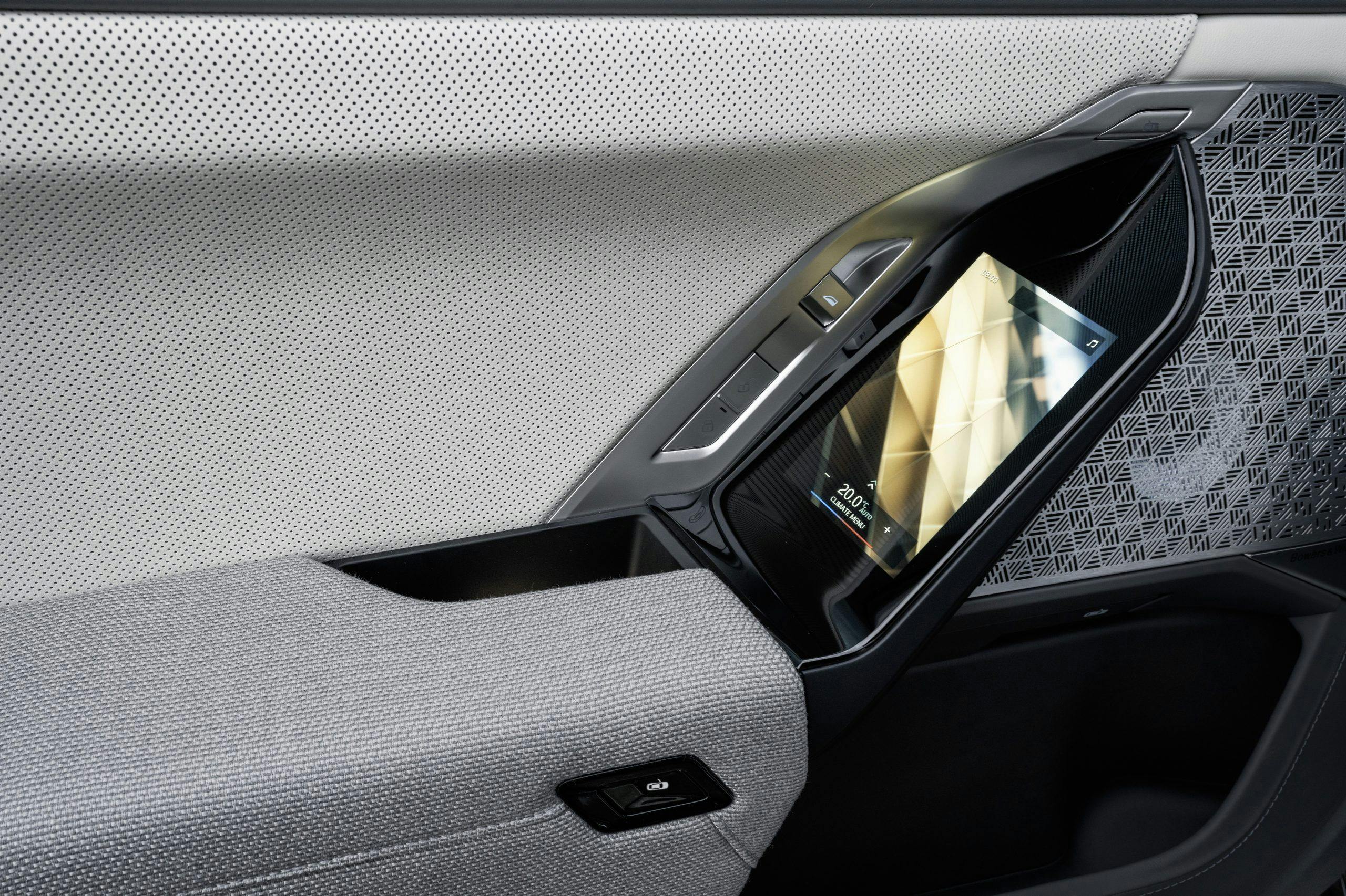 BMW 7-Series interior door panel screen