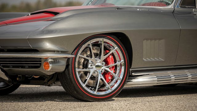 C2 Restomod Corvette Front wheel tire brake