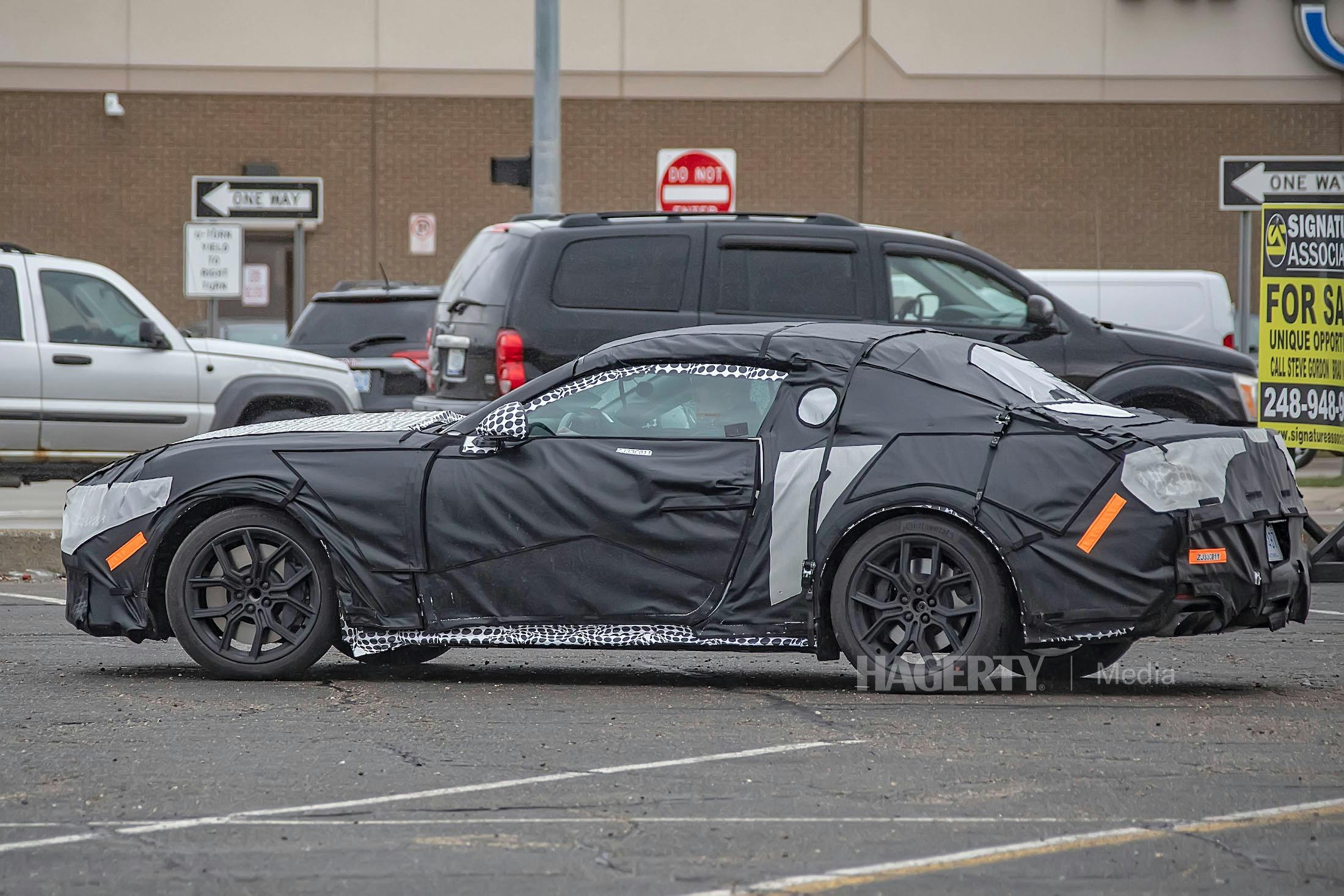 Mustang HP Ecoboost spy shot side view