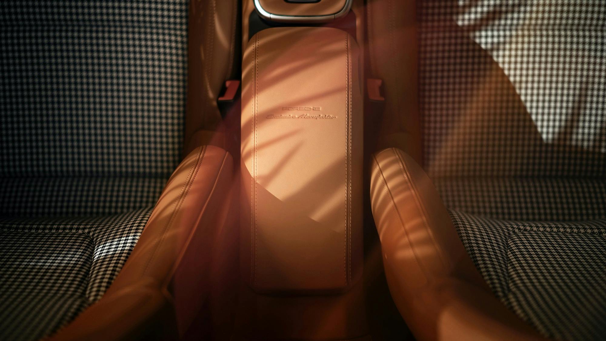 2023 Porsche 911 SC interior center console detail