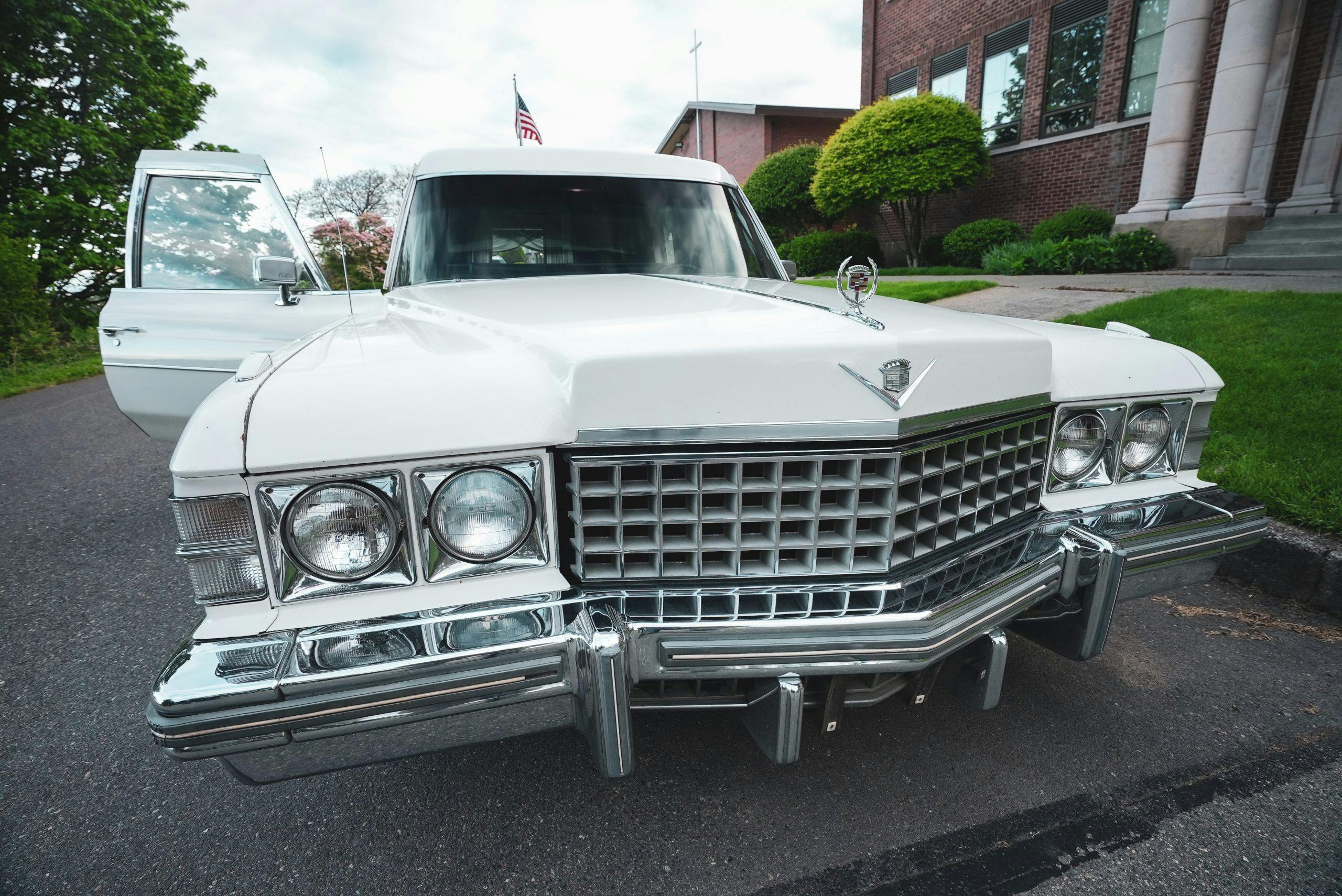 1974 Cadillac Hearse front end