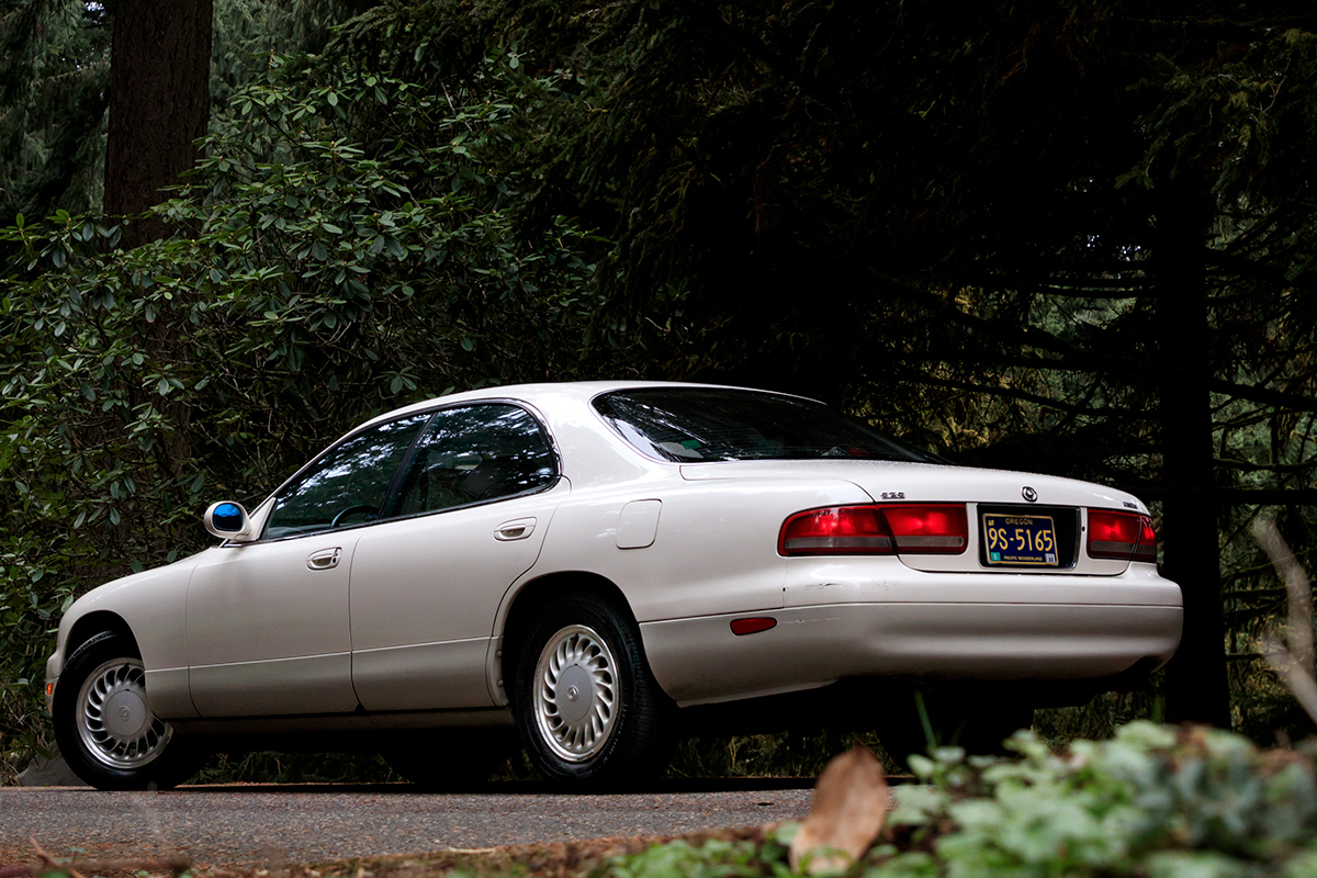 Mazda's forgotten second-gen 929 was a luxury moonshot - Hagerty Media