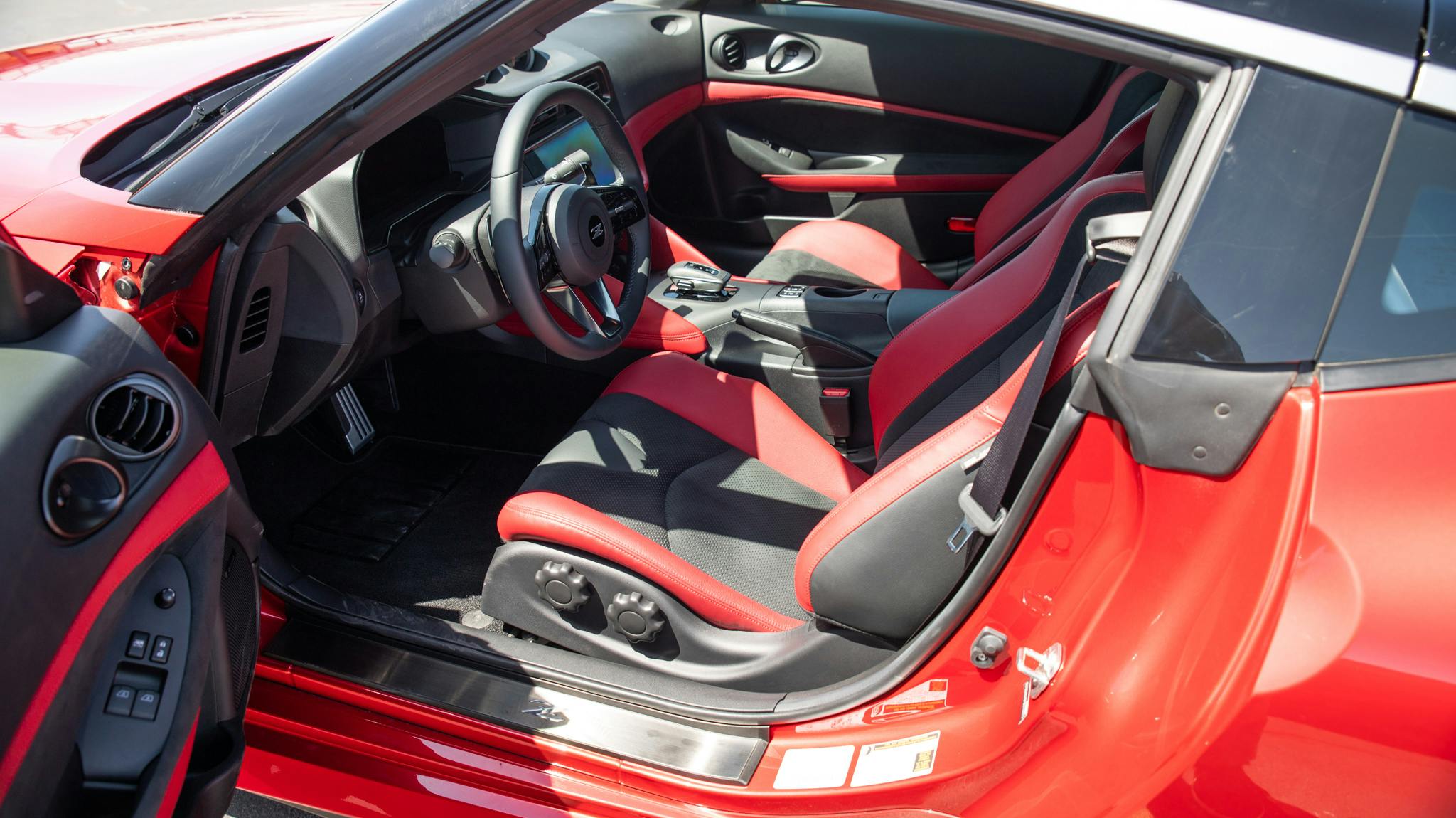 2023 Nissan Z Coupe interior
