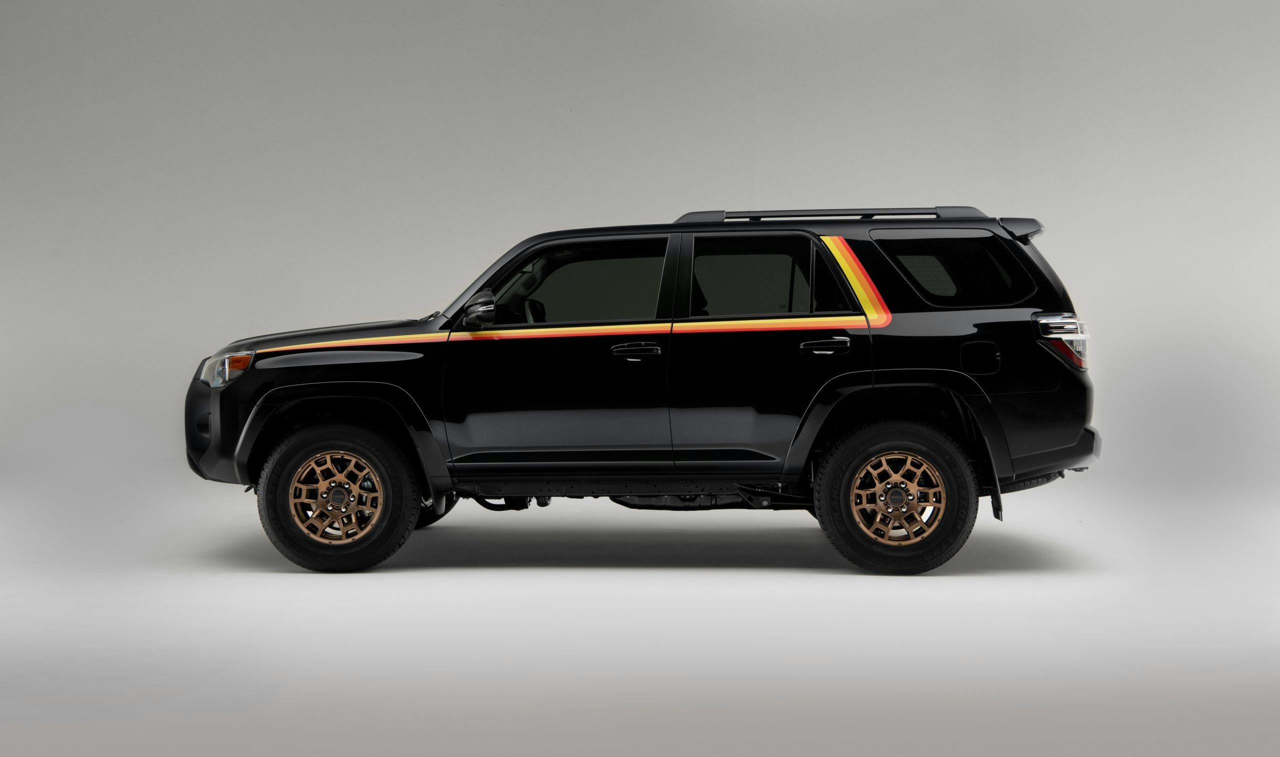 2023 Toyota 4Runner 40th Anniversary exterior side profile