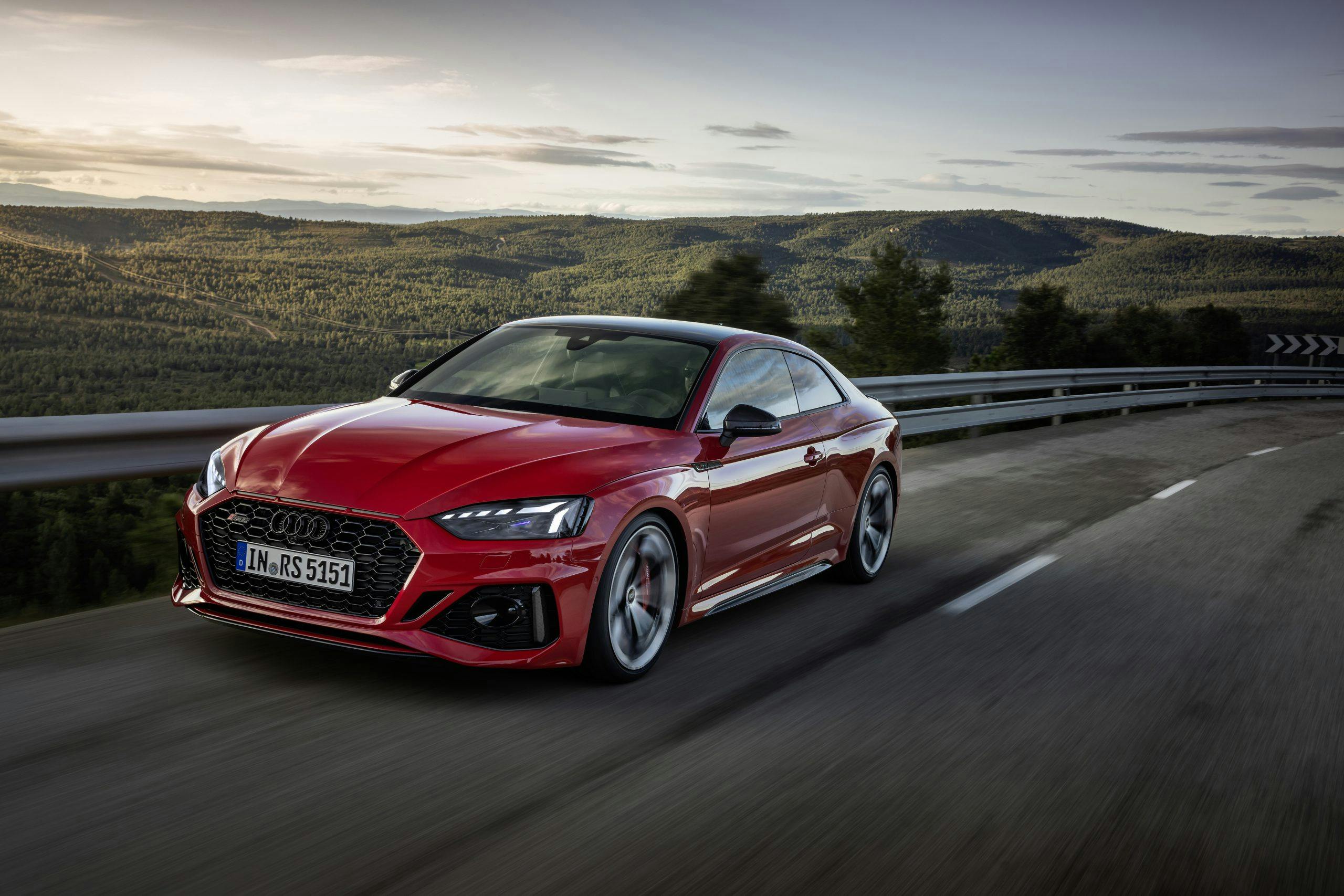 Audi RS 5 Coupé Competition pack driving front