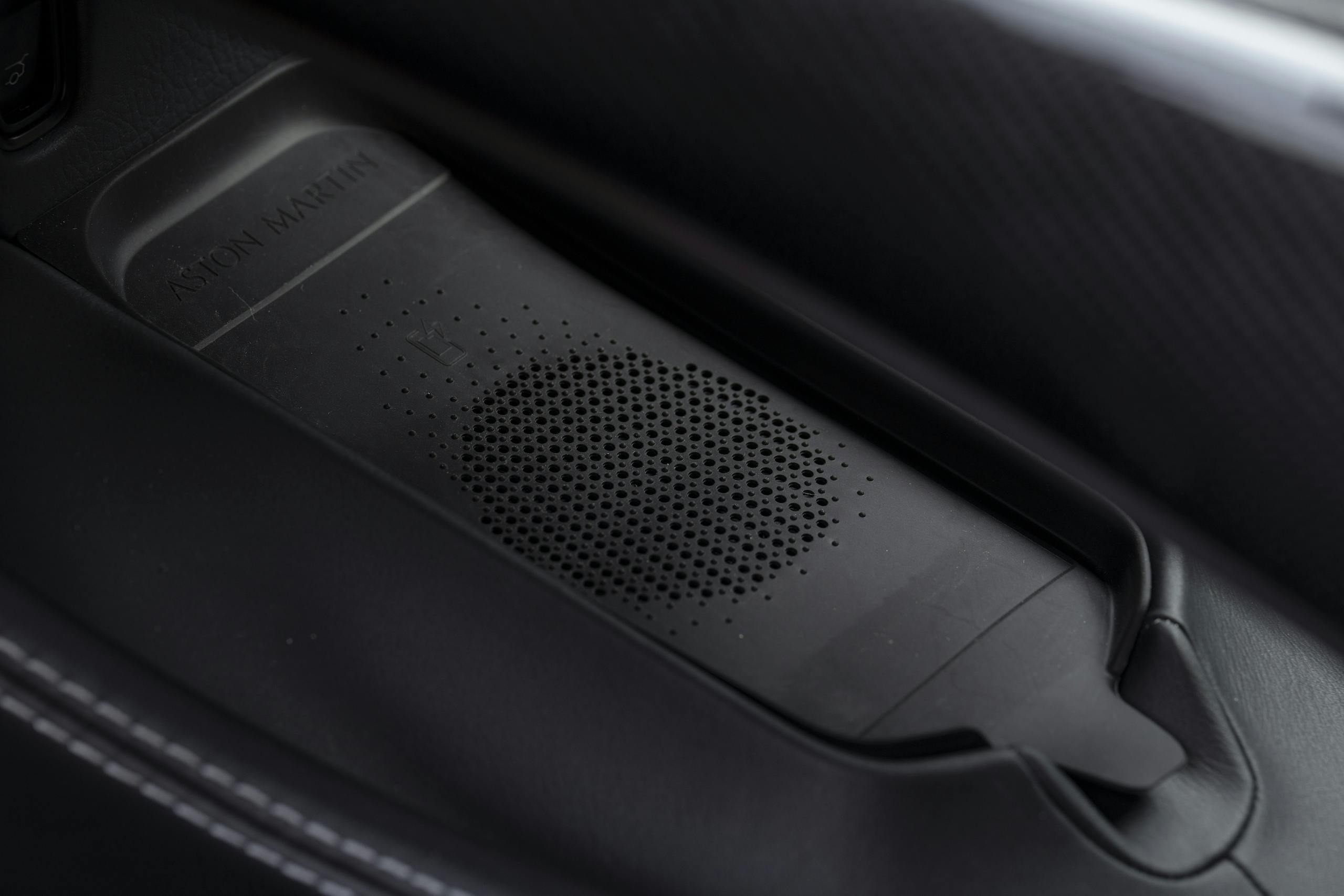 Aston Martin DBX707 Apex Grey interior phone holder