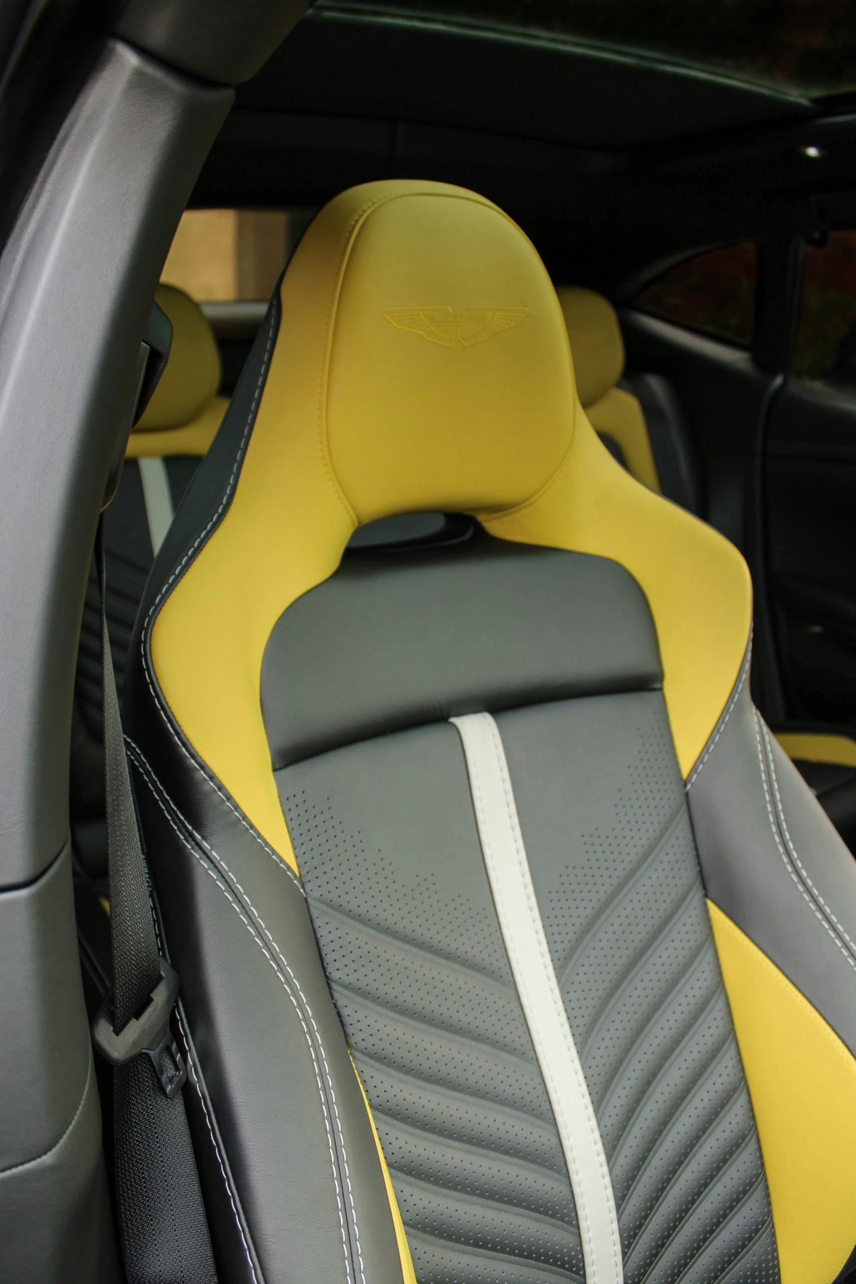 Aston Martin DBX707 Apex Grey interior seat vertical