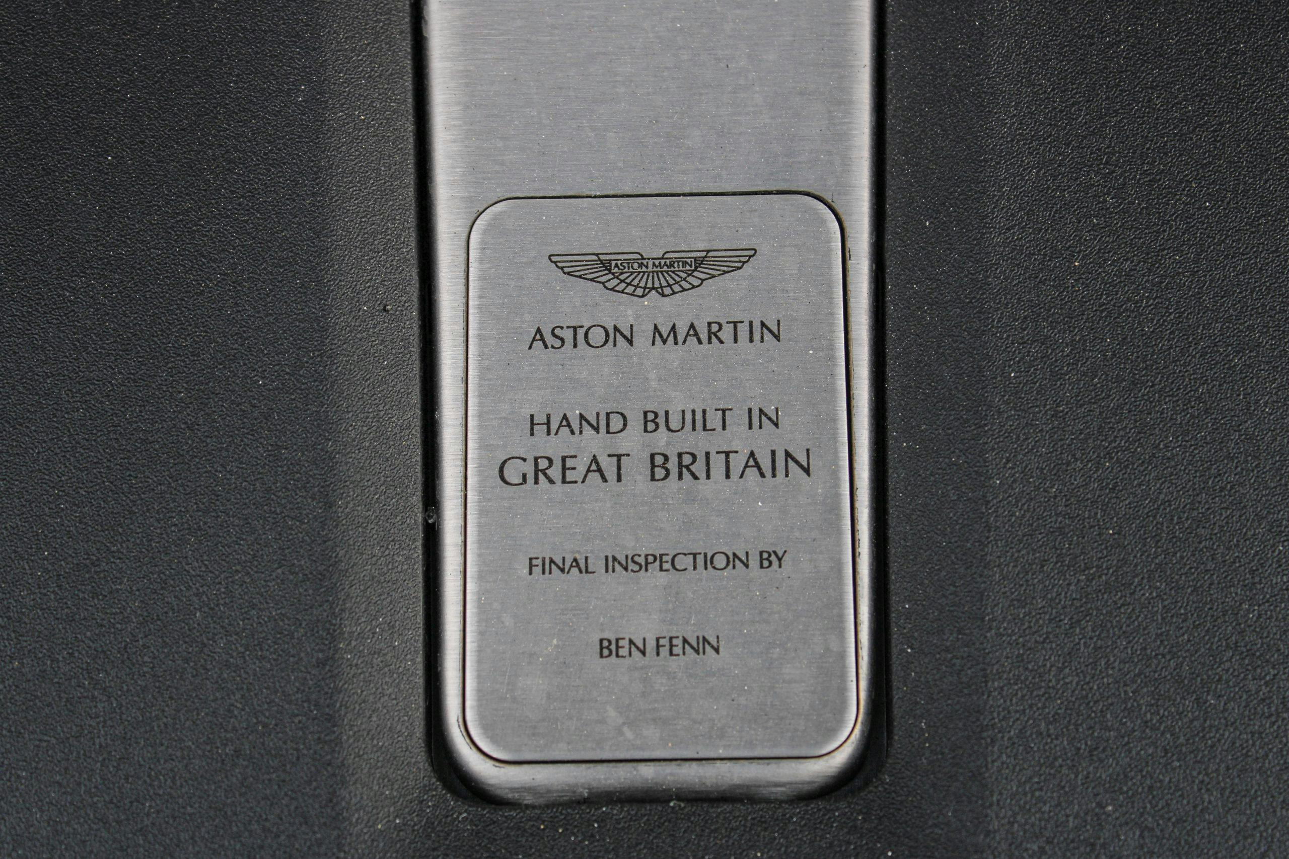 Aston Martin DBX707 Apex Grey inspection