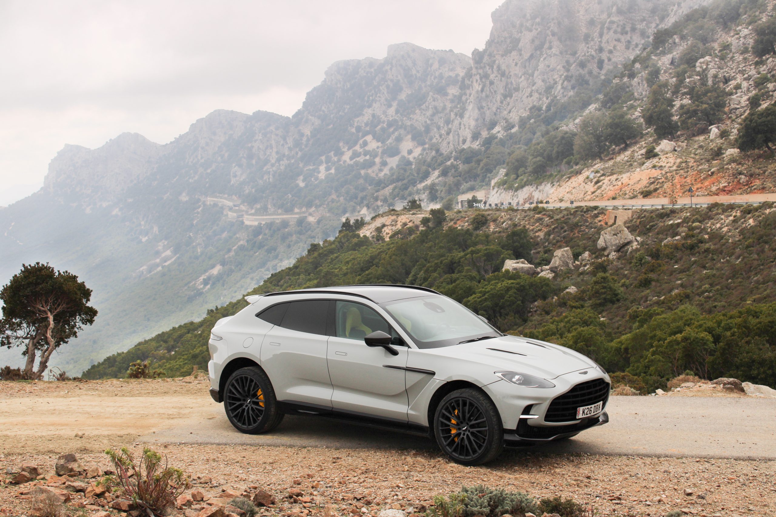 Aston martin 707