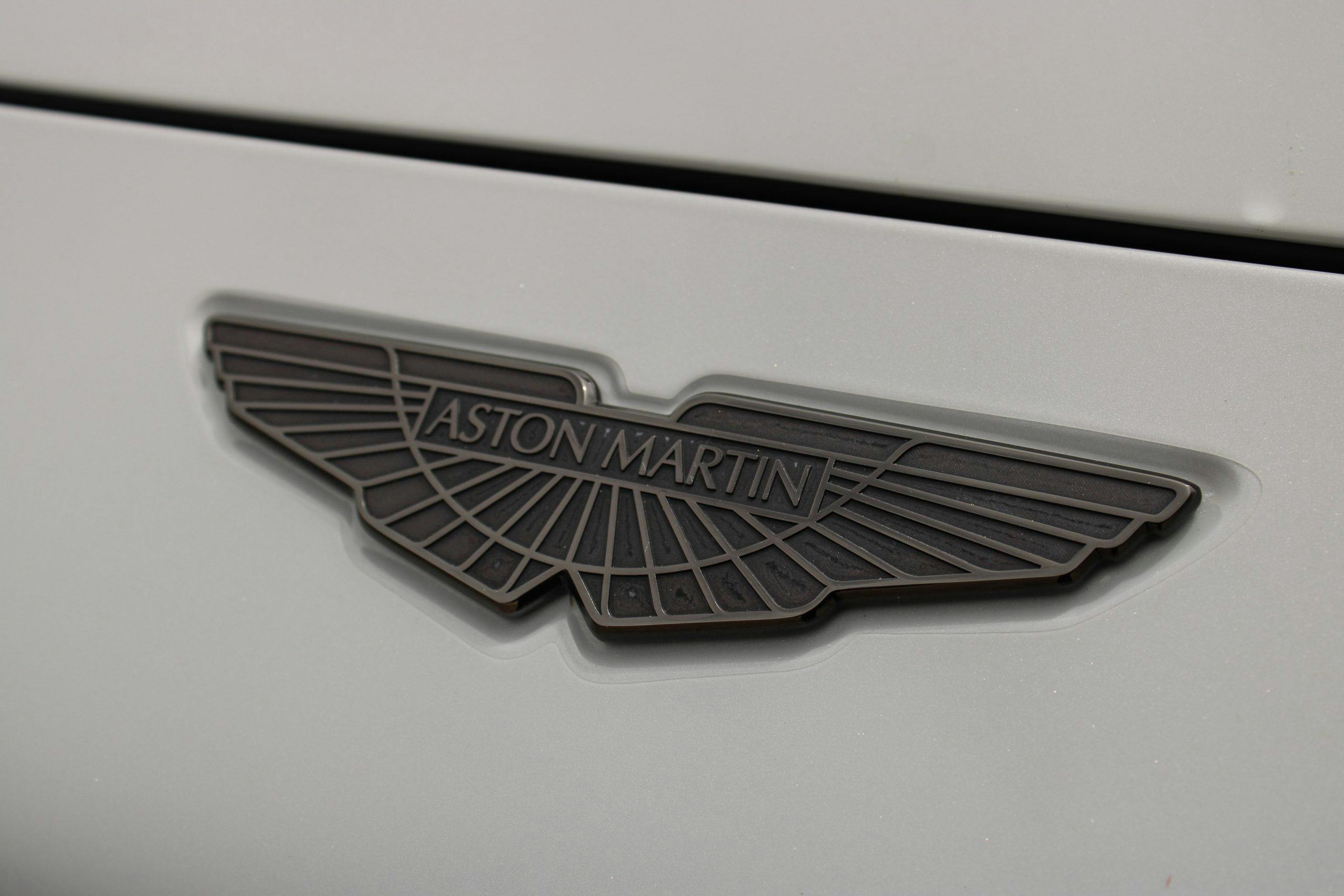 Aston Martin DBX707 Apex Grey badge
