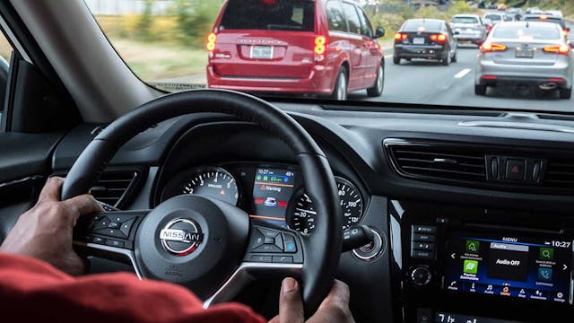 IIHS AEB tests Nissan cabin steering wheel
