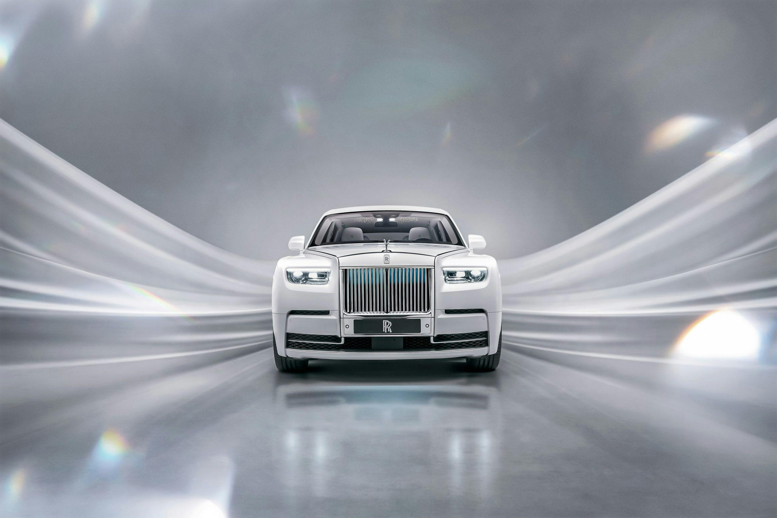 Rolls-Royce Phantom II Platino front
