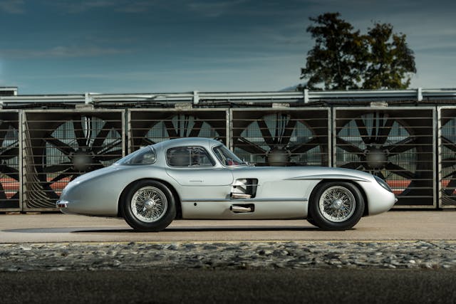 Mercedes-Benz Silver Arrow Uhlenhaut Coupe side view