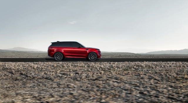 2023 Range Rover Sport profile