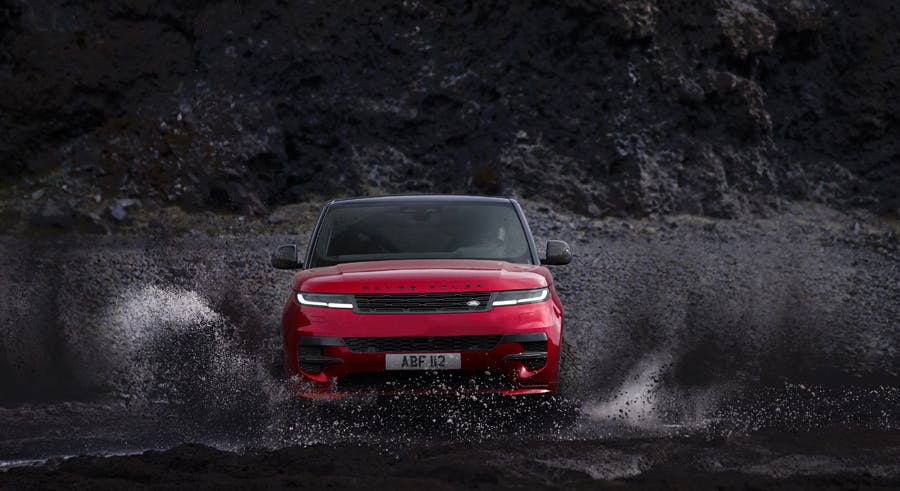 2023 Range Rover Sport off-road action 2