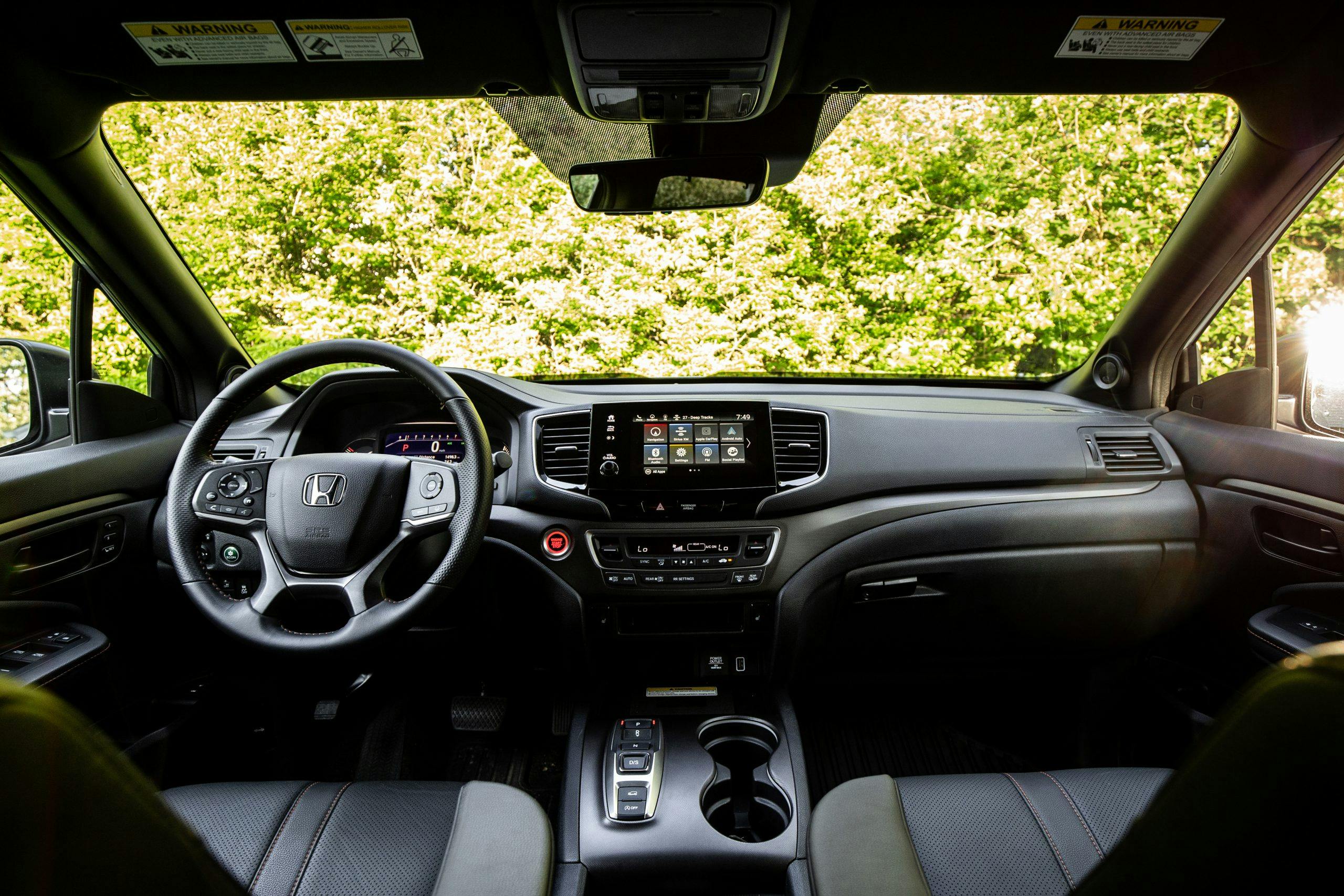 2022 Honda Passport TrailSport AWD interior front