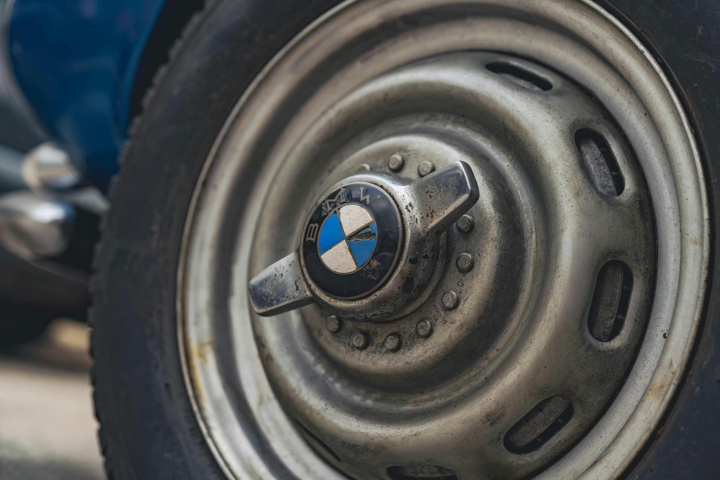 BMW 507 wheel tire