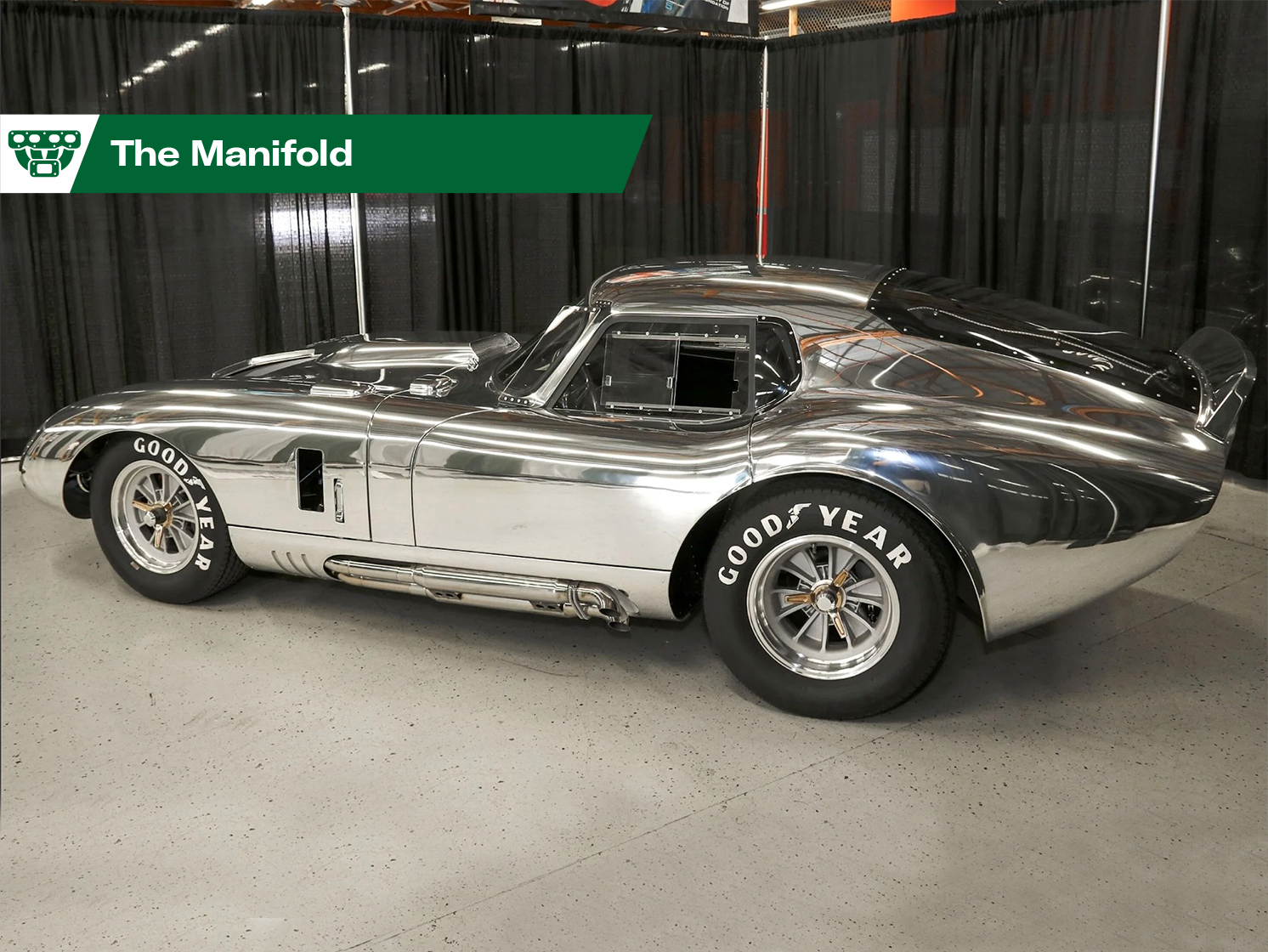 427 SOHC Cobra Daytona Coupe finally lives, CarPlay takeover