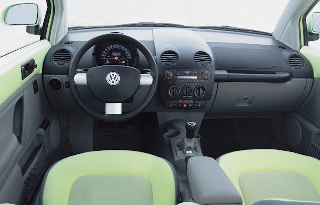 VW Beetle 1999 interior