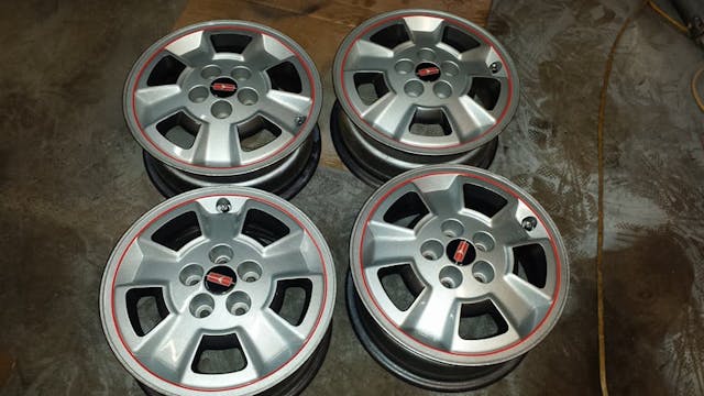 Olds Sportomega Achieva wheels restored