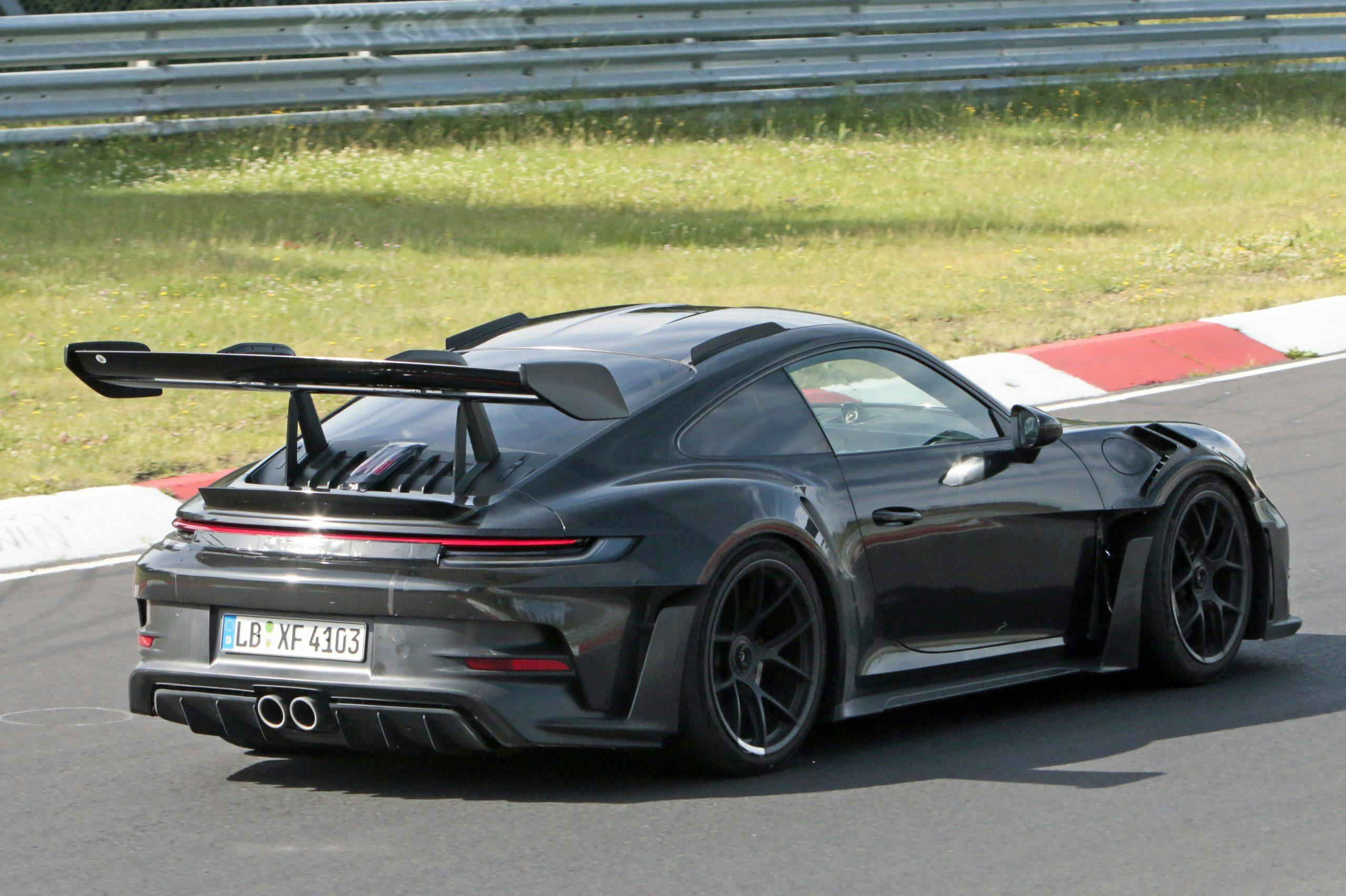Porsche 911 GT3 RS Spy Shots exterior close up rear three quarter