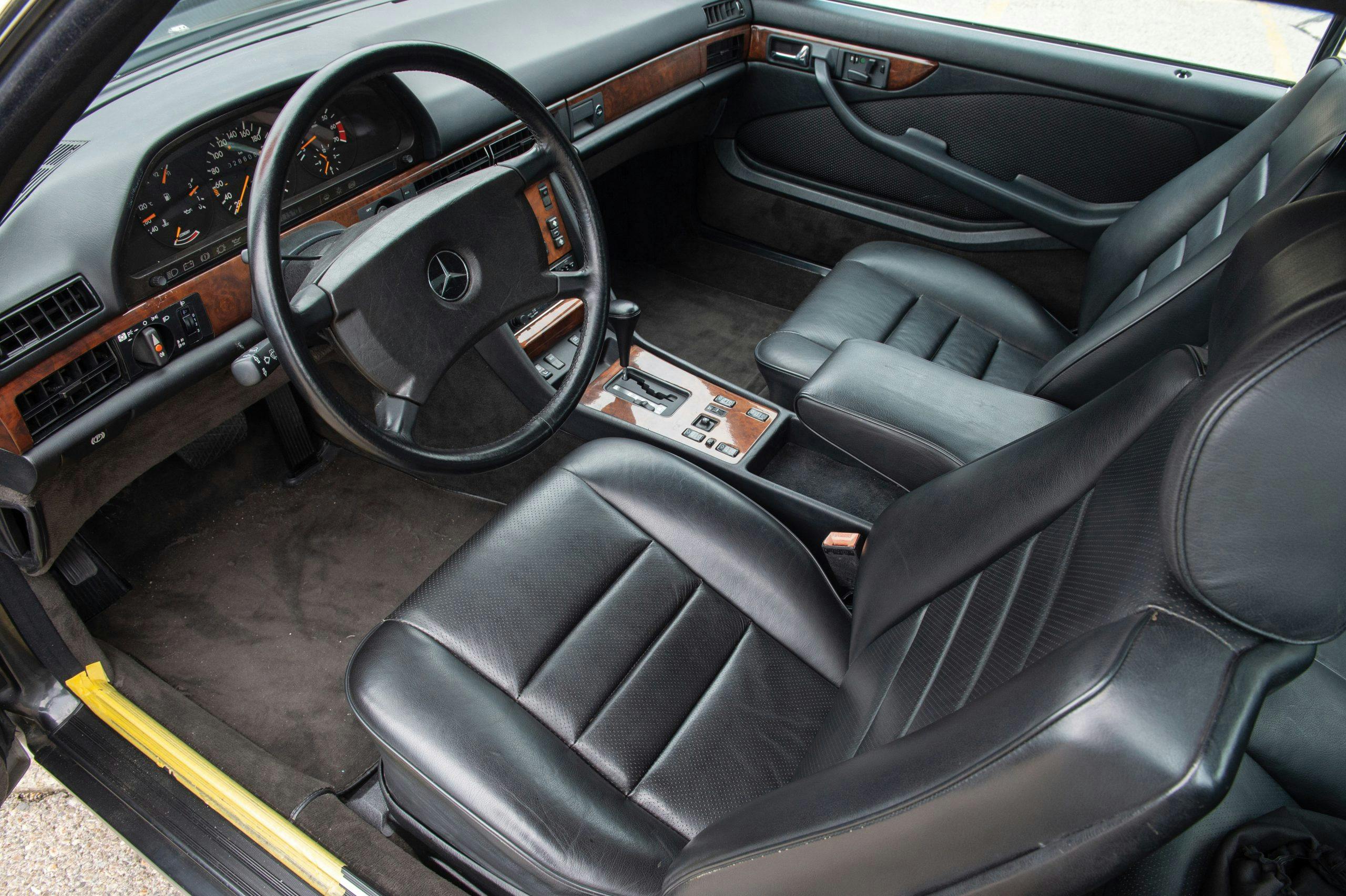 1987 Mercedes-Benz 560 SEC interior