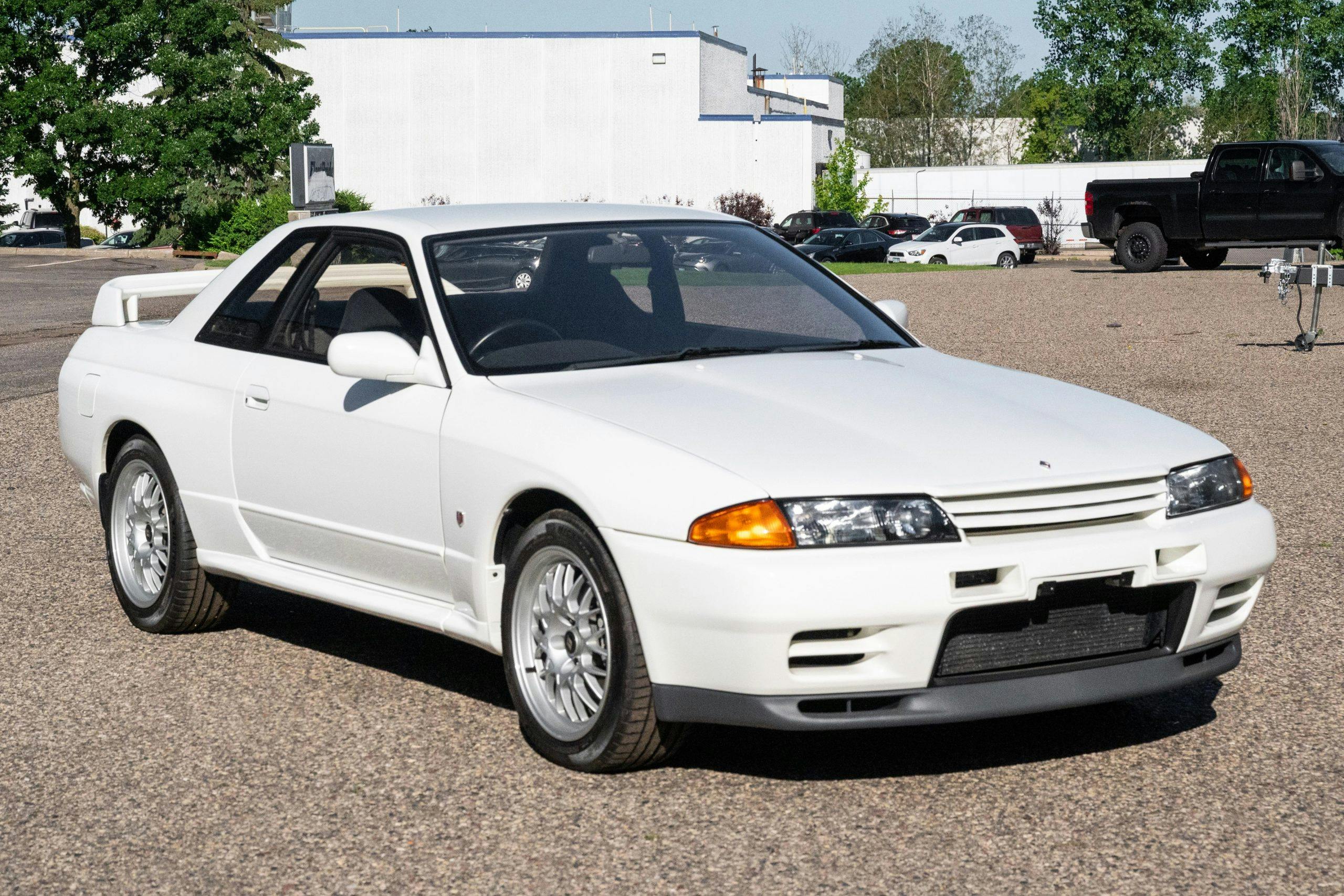 R32 GT-R V-Spec N1 is a track-prepped JDM unicorn - Hagerty Media