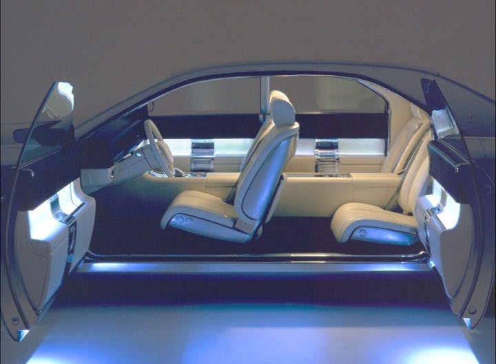 2002 Lincoln Continental Concept interior