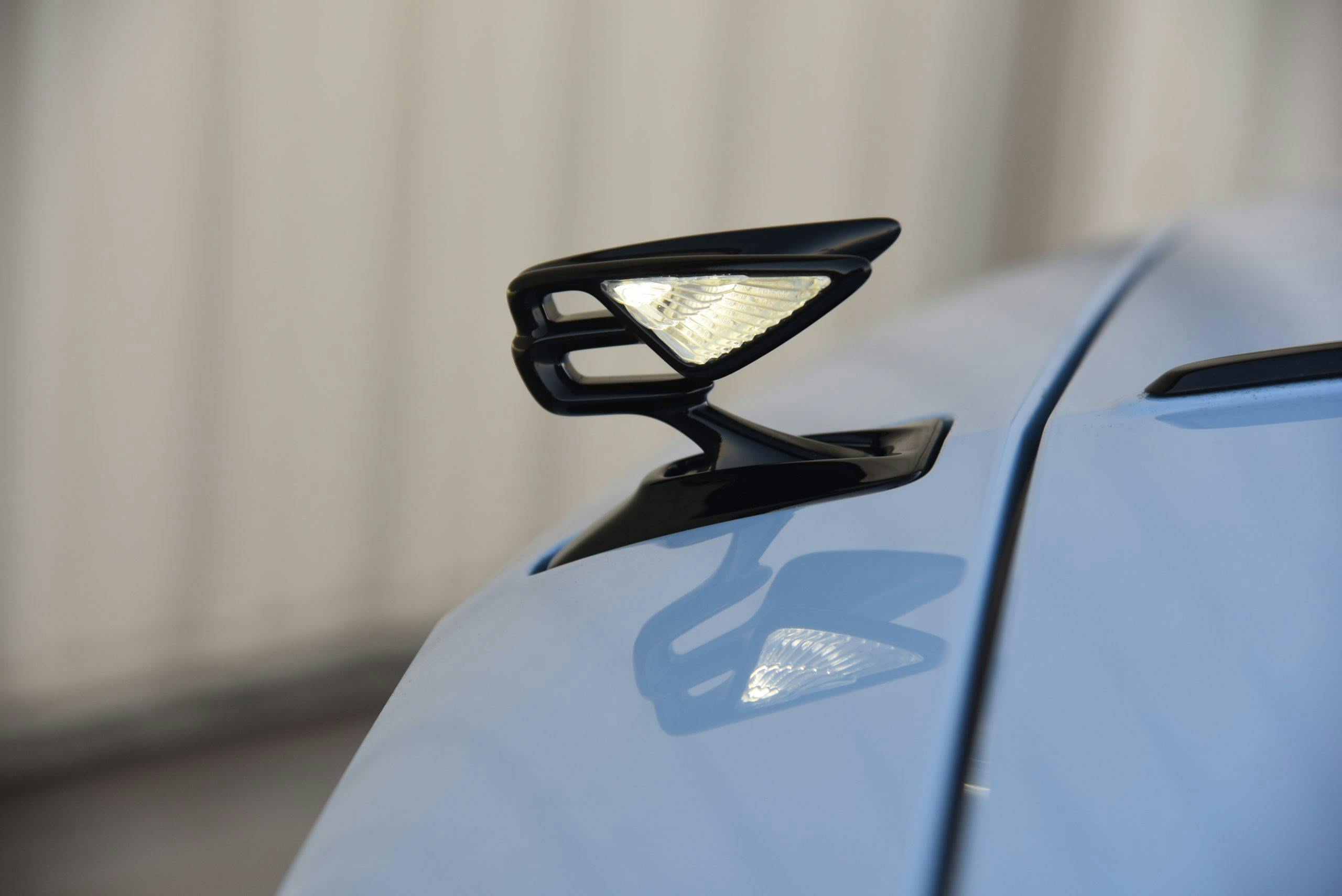 2022 Bentley Flying Spur Hybrid hood ornament closeup