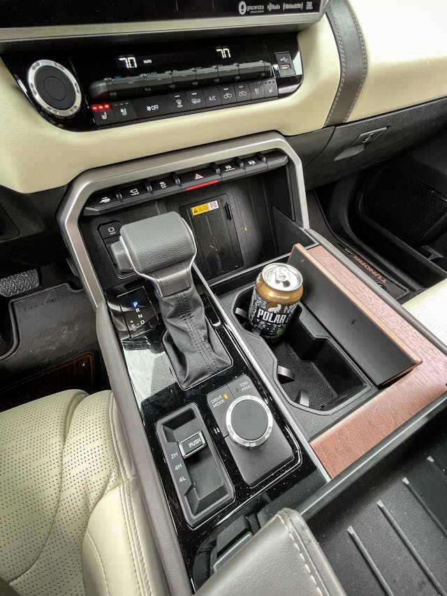 2022 Toyota Tundra 4x4 1794 Edition console
