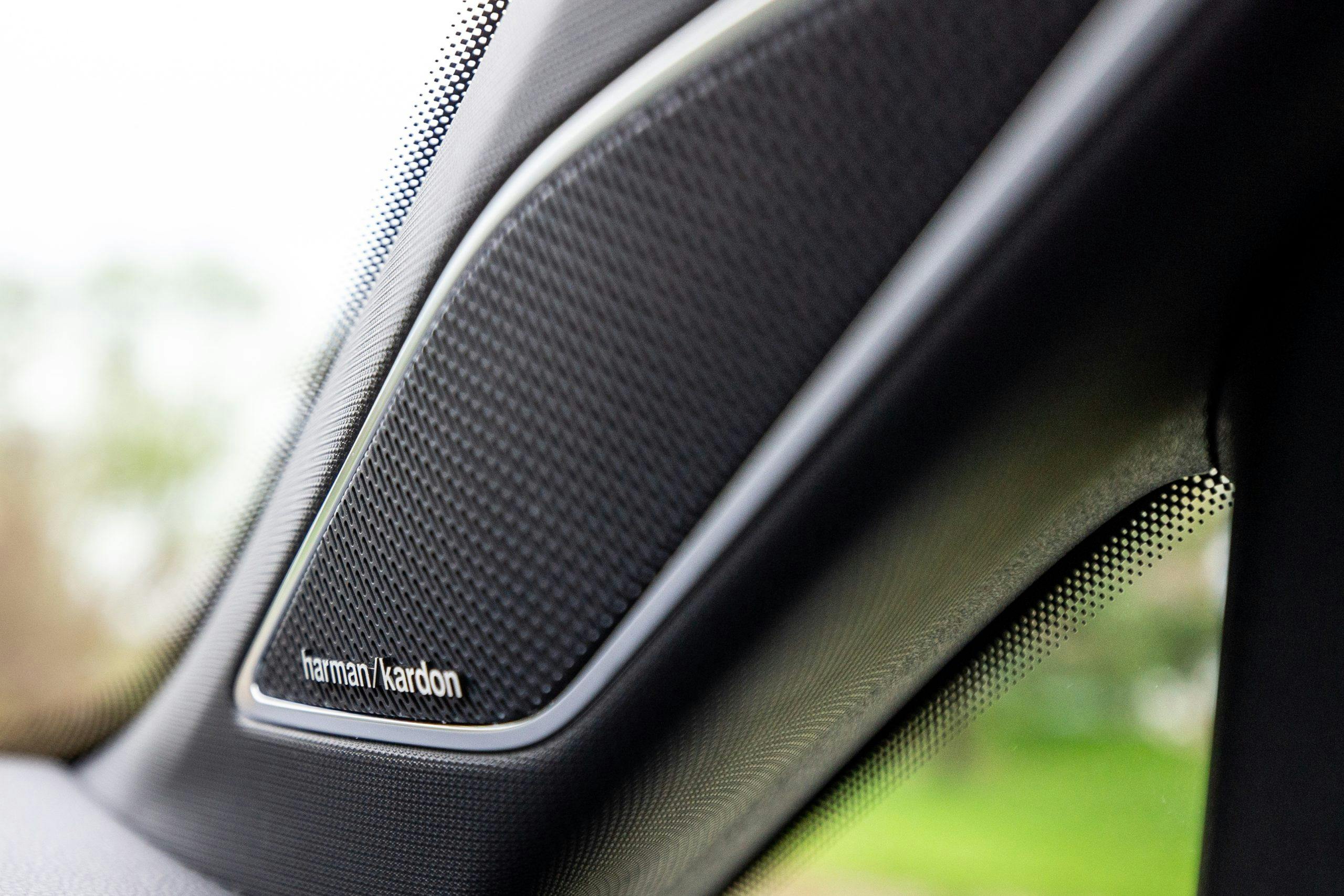 2022 VW GTI mk8 interior speaker harman/kardon