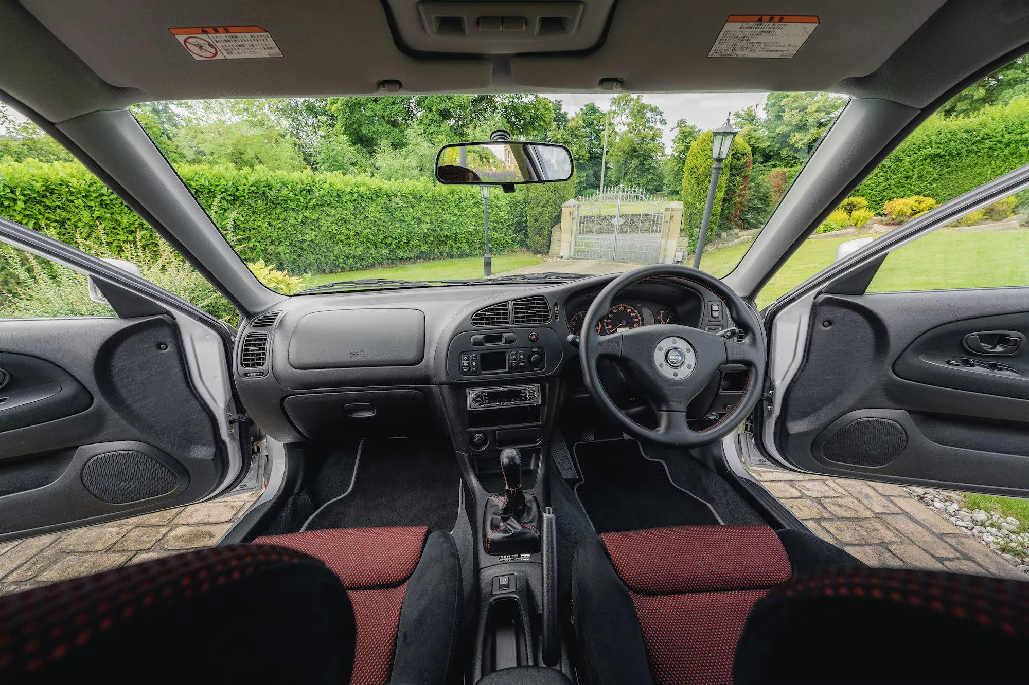 Evo VI Tommi Makinen edition interior front wide angle