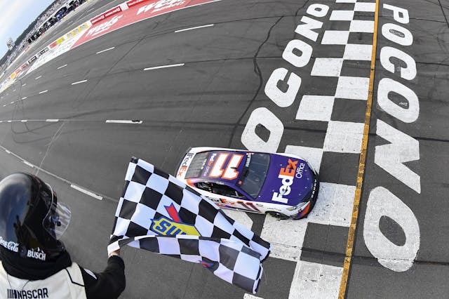 NASCAR Cup Series M&M's Fan Appreciation 400 denny hamlin