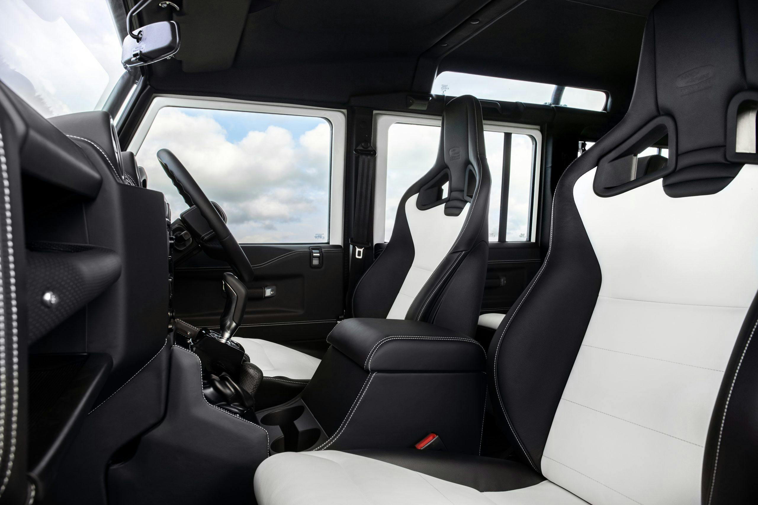 Land Rover Defender Trophy II interior