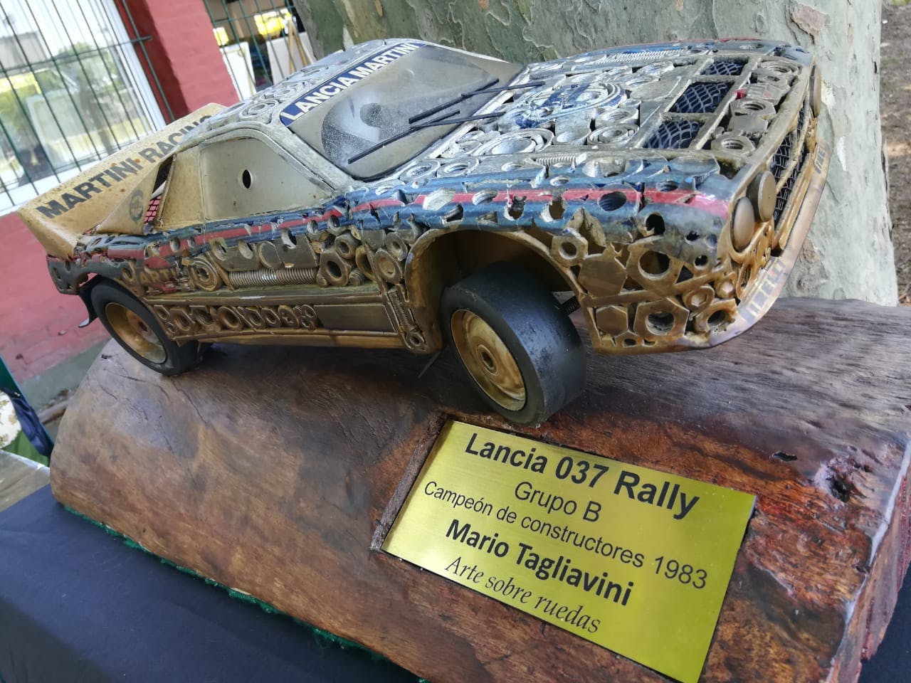 Lancia Mario Tagliavini auto sculpture