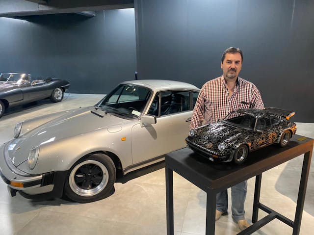 Mario Tagliavini auto sculpture Porsche 911