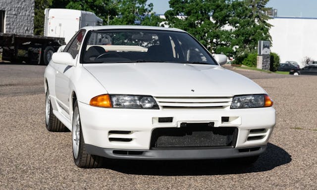 1994 Nissan Skyline R32 GT-R V-Spec N1 front closeup