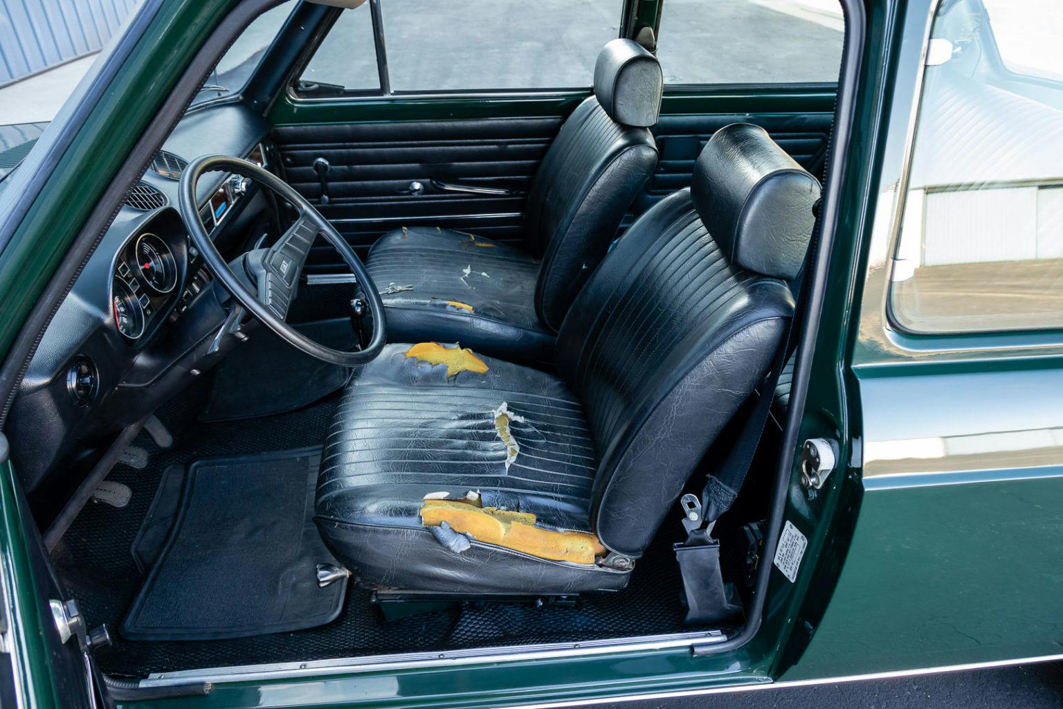 Tom Hanks' Fiat 128 interior 2