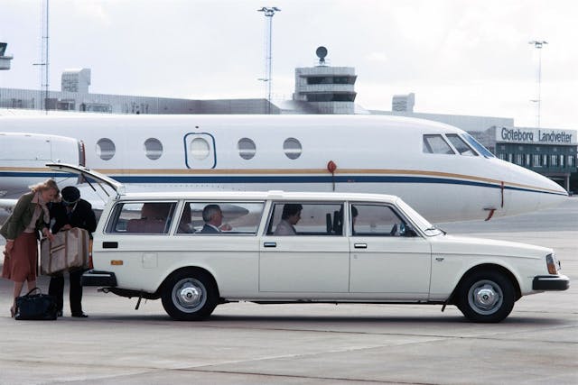 Volvo wagon jet liner side profiles