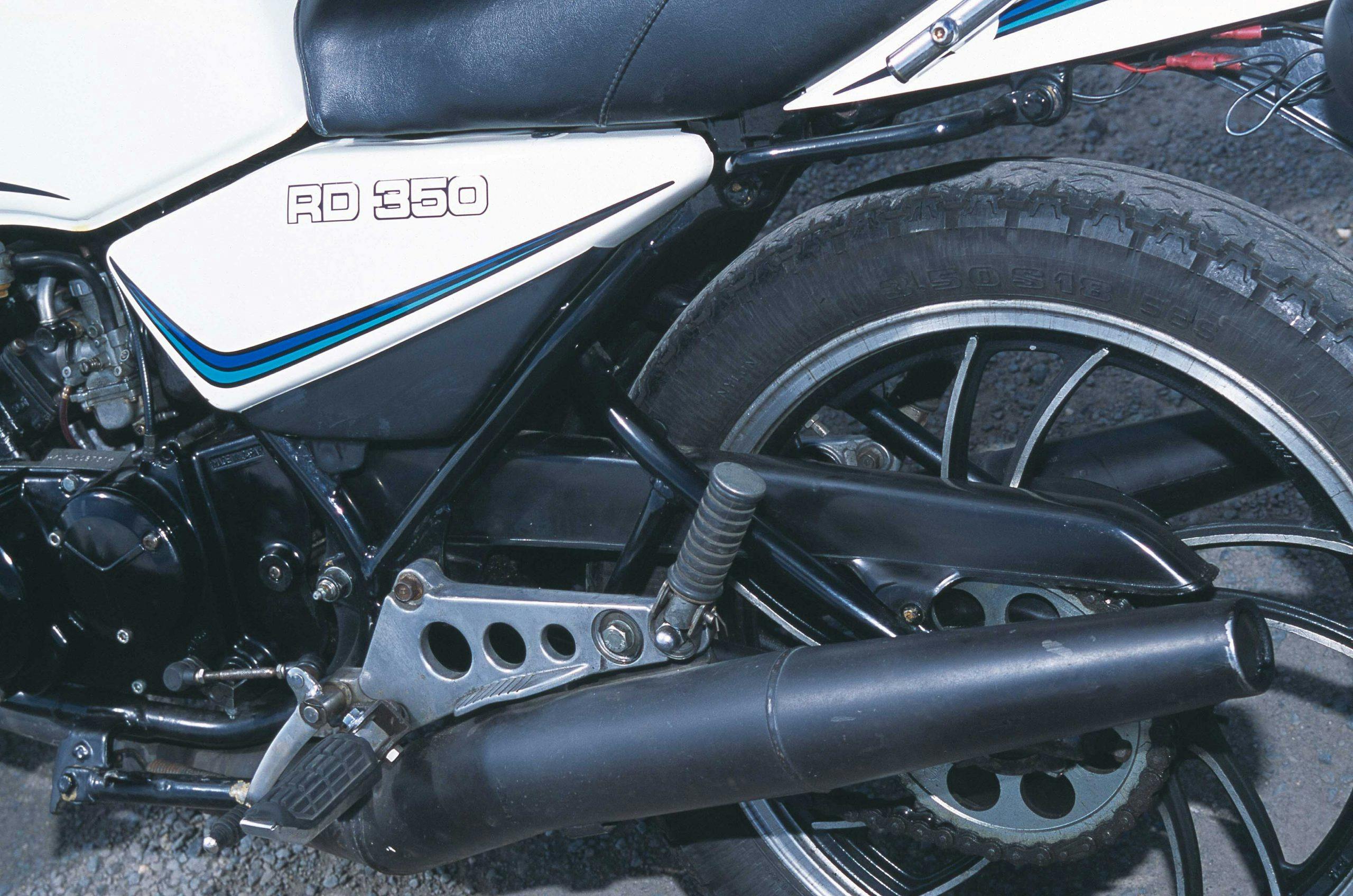 Yamaha RD350LC rear half closeup